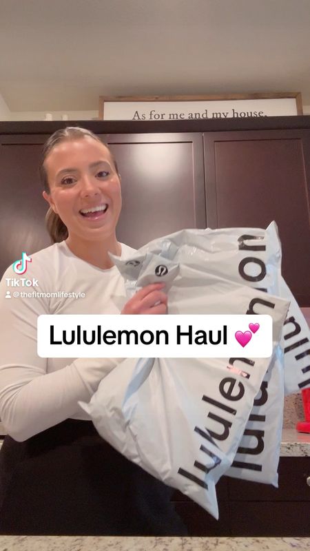 New Lululemon pink haul 💕

#LTKVideo #LTKfindsunder100 #LTKfitness