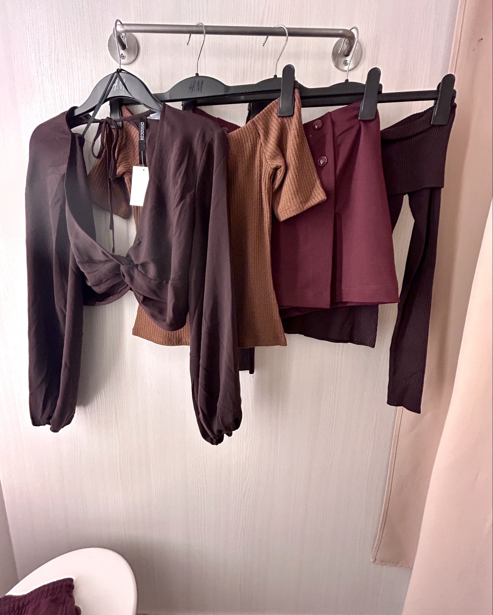 time for an h&m try on haul post montage (!) follow me to see all of the posts and don’t forget to read my reviews/descriptions for info! #tryonhaul #hm