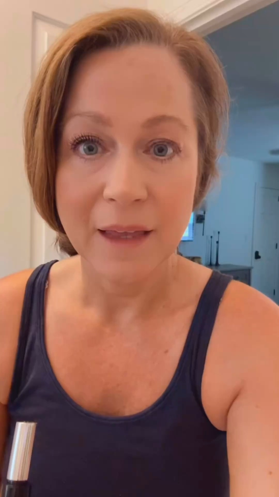 @Merit Clean Volume mascara has quickly become one of my favorites. 

No flaking 
Buiidable coverage 
16 hr wear 
Easily washes off with warm water 
Available in brown or black (I wear black)


#sponsored , Over 40 makeup, beauty favorites, 5 minute makeup routine

#LTKBeauty #LTKOver40 #LTKgrwm