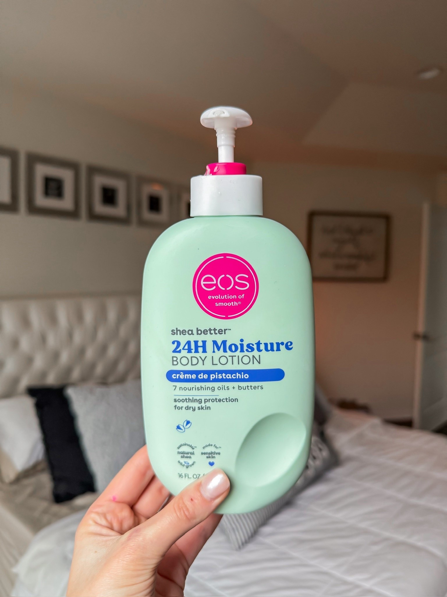 My fav hydrating (but NOT greasy) body lotion! 

#LTKgrwm #LTKBeauty #LTKmorningroutine