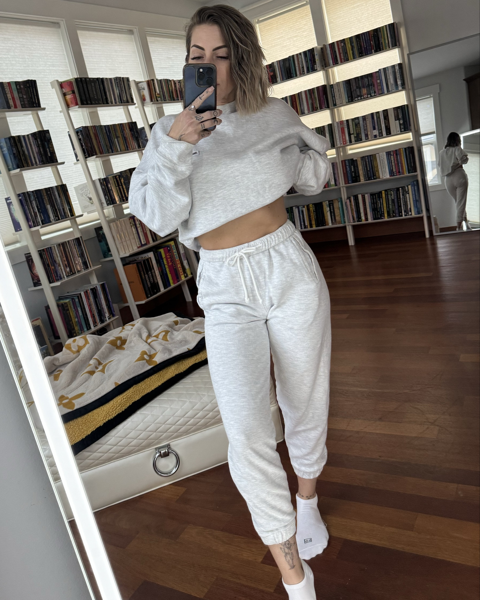 Joah Brown basics! 🤍🩶


#LTKStyleTip #LTKGiftGuide #LTKHoliday