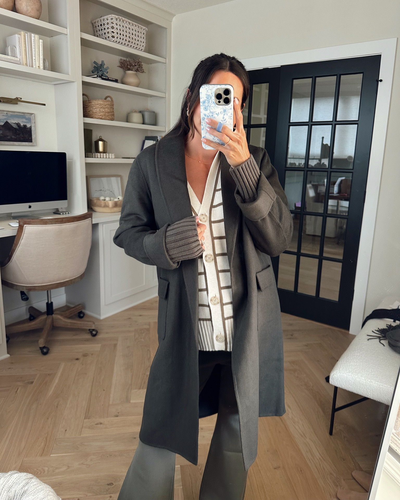 A few pieces from the new @cellajaneblog x splendid collection!! 🤎 

These pieces are so well made, soft and not itchy! 

Stripe cardigan: sized up to a M for my bump but runs true to size
Sweater pant: true to size, sized up to a M for my bump 
Coat: sized up to a M so I had plenty of room for layering 

#LTKStyleTip #LTKSeasonal #LTKBump