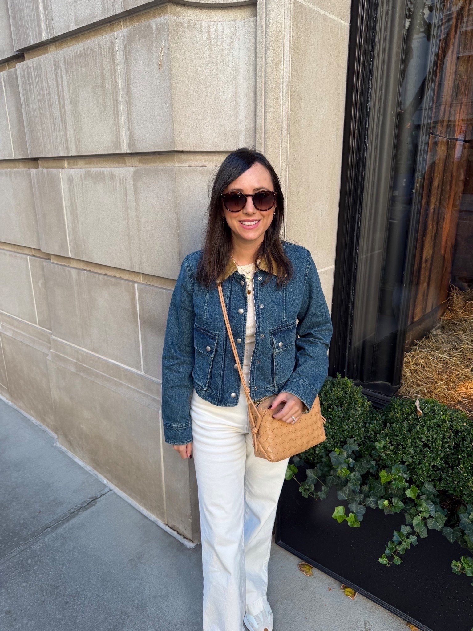 The cutest trapeze denim jacket! Obsessed with the corduroy collar for fall!



#LTKFindsUnder100 #LTKootd #LTKSeasonal