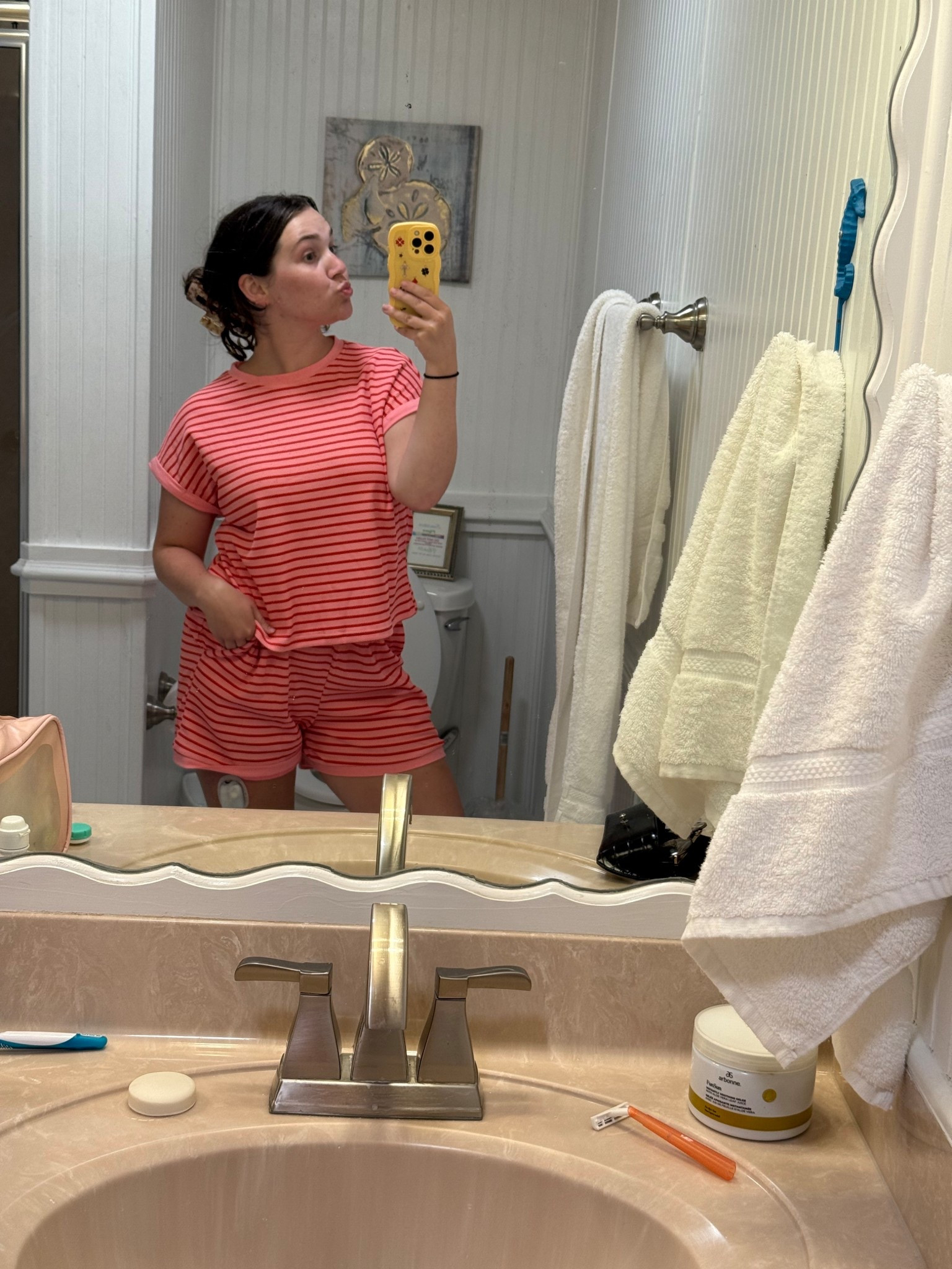 Amazon set! So comfy and has pockets! Wearing a MEDIUM! Comes in lots of colors 

#LTKSummerEdit #LTKStyleTip #LTKTravel