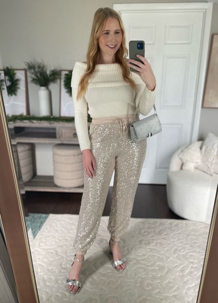 Holiday Outfit Idea // New Year’s Eve outfit // NYE outfit idea // sequin joggers 

#LTKparties #LTKHoliday #LTKmidsize