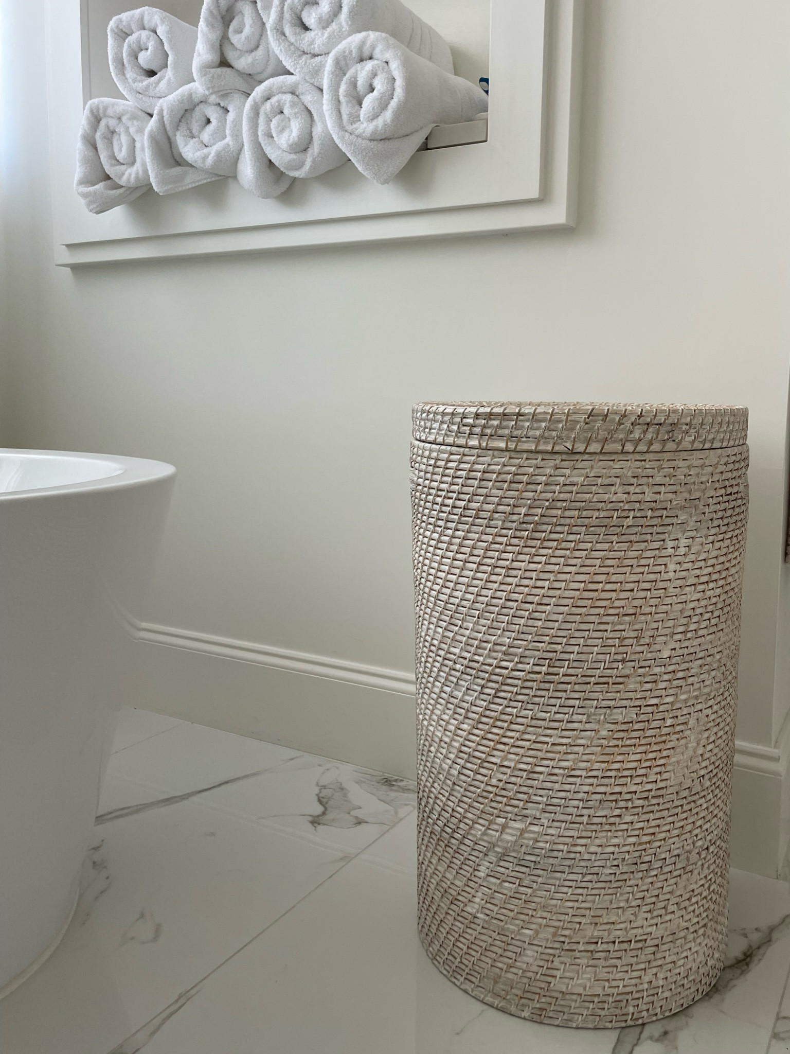 Obsessing over my Pottery Barn hamper 