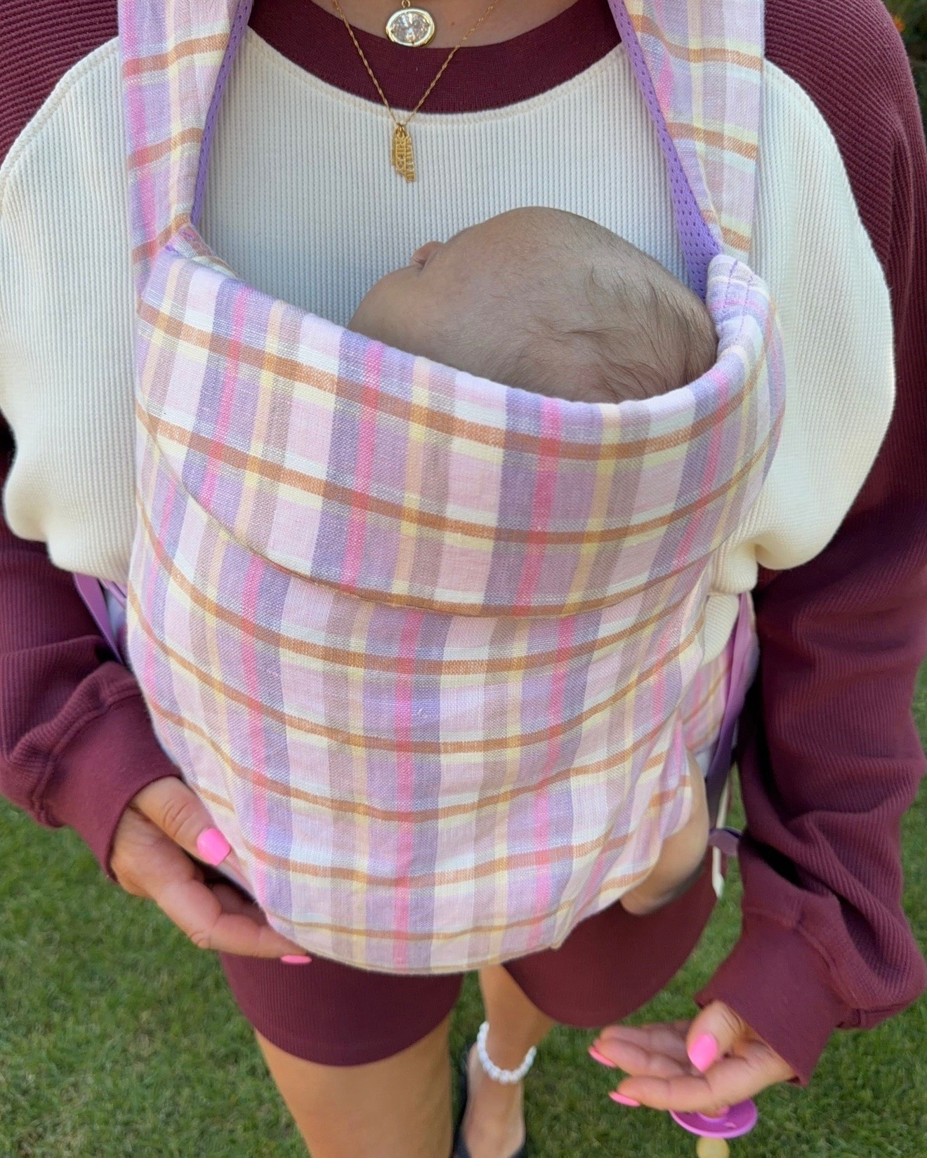 Obsessed with this baby carrier I bought as soon as she was born and I knew girl! It’s adjustable for newborn (8lbs up) and is really comfortable on my back. Lightweight and so fun

#babycarrier #babygirl #momvibes #bresheppard #wildbird #summermom

#LTKBaby #LTKKids