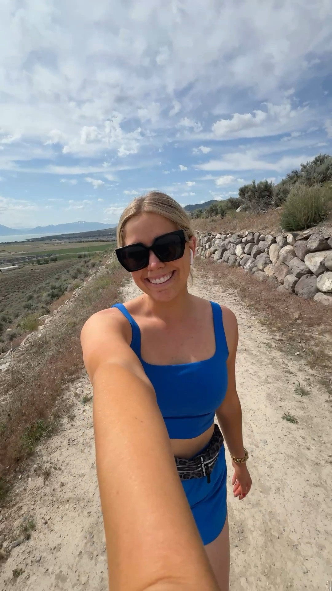 love this workout outfit — technically sold separately but I ordered in the same color so it appears to be a set!

| athletic wear | workout set | summer activewear 

#LTKActive #LTKSummerEdit