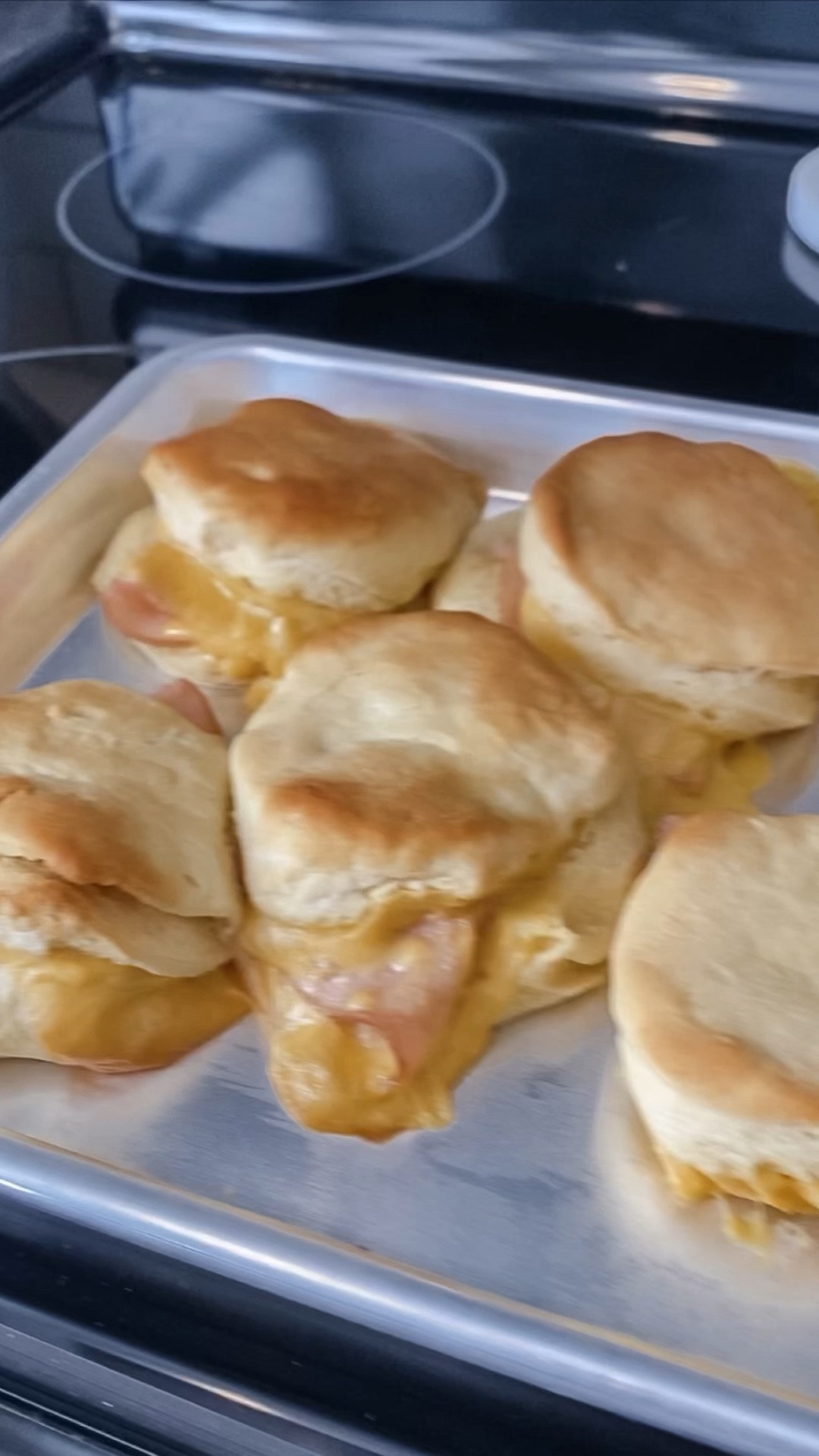 Easy and quick ham and cheese biscuits for kids’ lunchess

#LTKhome #LTKkids #LTKfamily