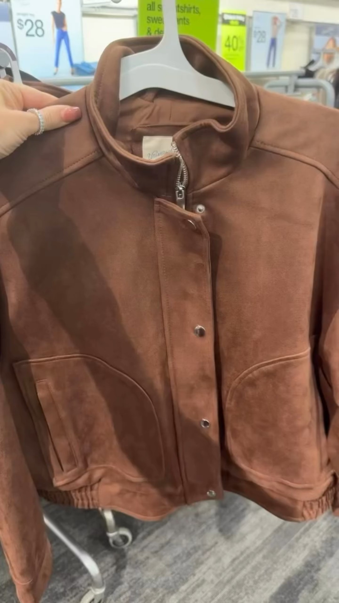 coats I’m loving right now 🐻☕️🧥

Comment COAT for the link

#target #targetfinds #targethaul #targetmusthaves #targetrun @target