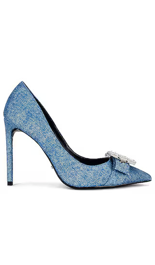 Abbey Pump in Washed Denim | Revolve Clothing (Global)