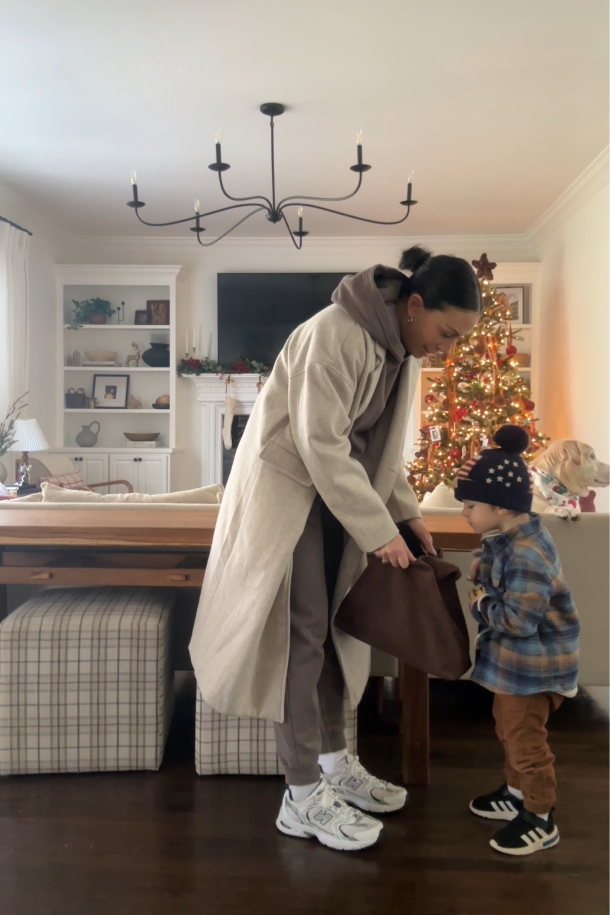 Easy to wear casual winter outfit, living room decor, brown suede purse, winter coats ❤️

#LTKStyleTip #LTKItBag #LTKHome