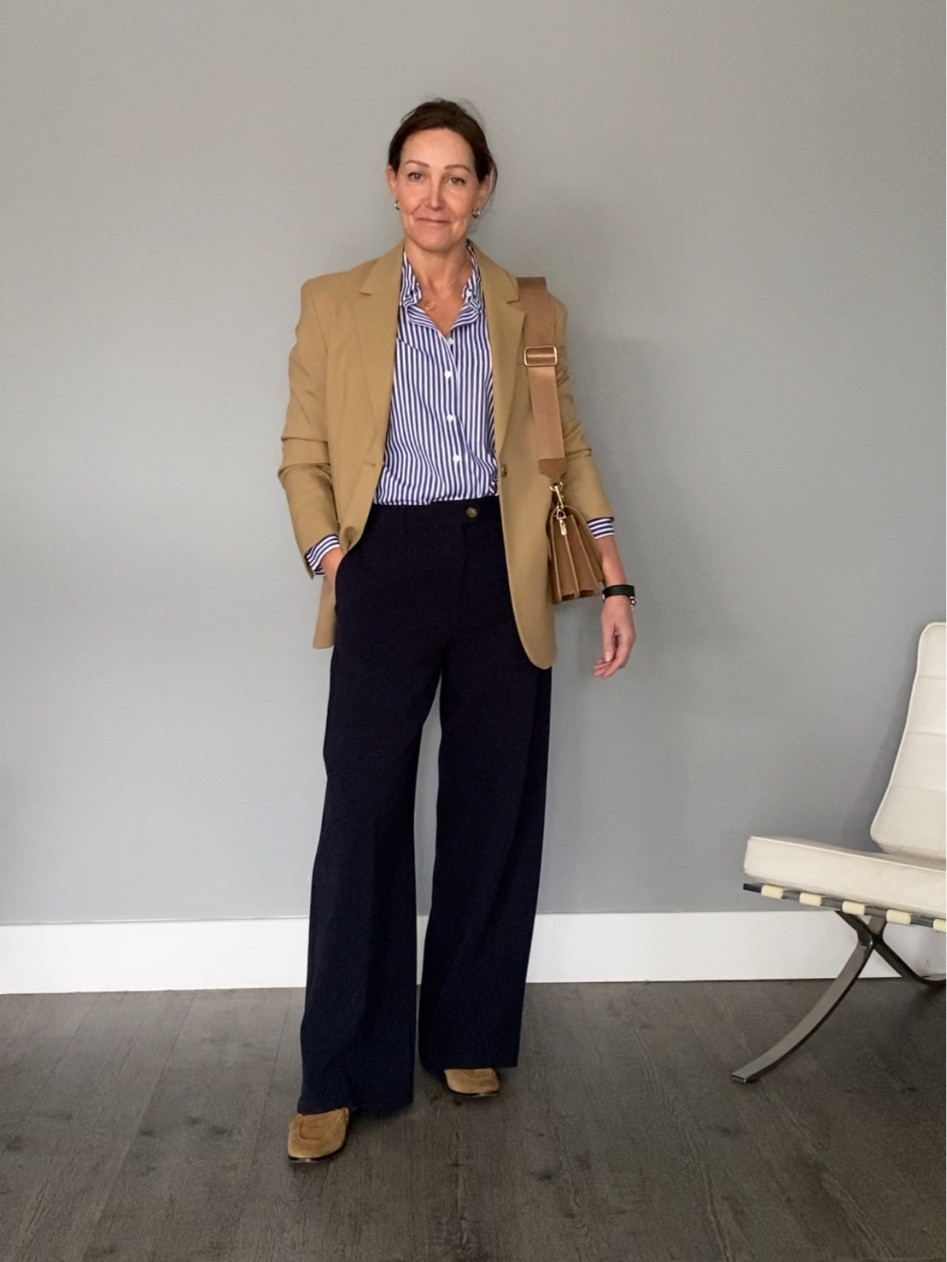 Striped shirt styling