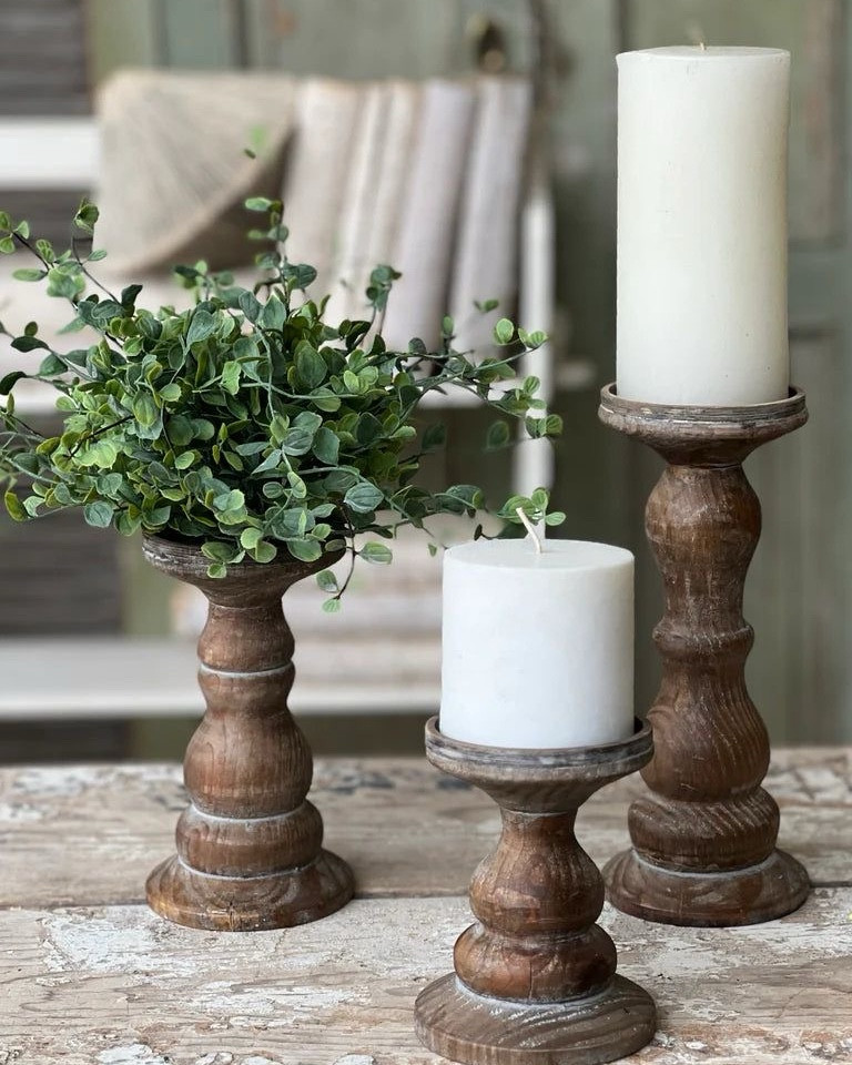 There’s something timeless about the soft glow of candlelight on natural wood. These farmhouse pillar candle holders bring warmth, charm, and that quiet feeling of home we all love.
Shop these farmhouse candle holder finds in my LTKbela

#LTKU #LTKSpringSale #LTKHome