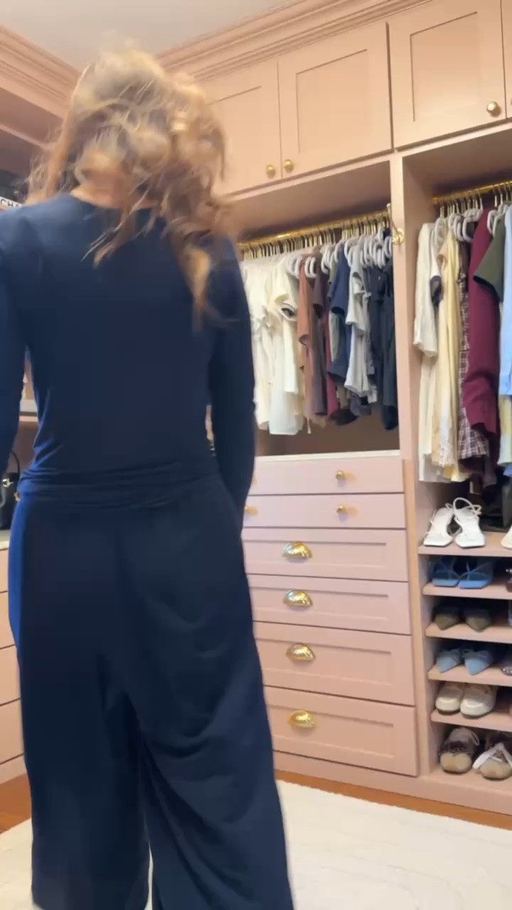 SPEND THE MORNING WITH ME✨
code: ALOPROFILE for Tarte

#LTKvlog #LTKmomlife #LTKdayinmylife