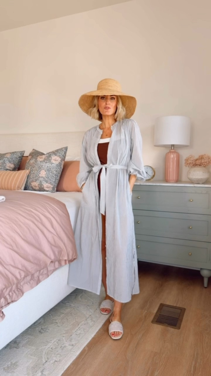 I’ve had this dress for awhile, but I’m styling it here as a cover up! So excited about this one piece I just got! Wearing XS in dress & M in one piece!

Loverly Grey, Target, new arrivals, swimsuits, cover up, vacation looks 

#LTKSwim #LTKSeasonal