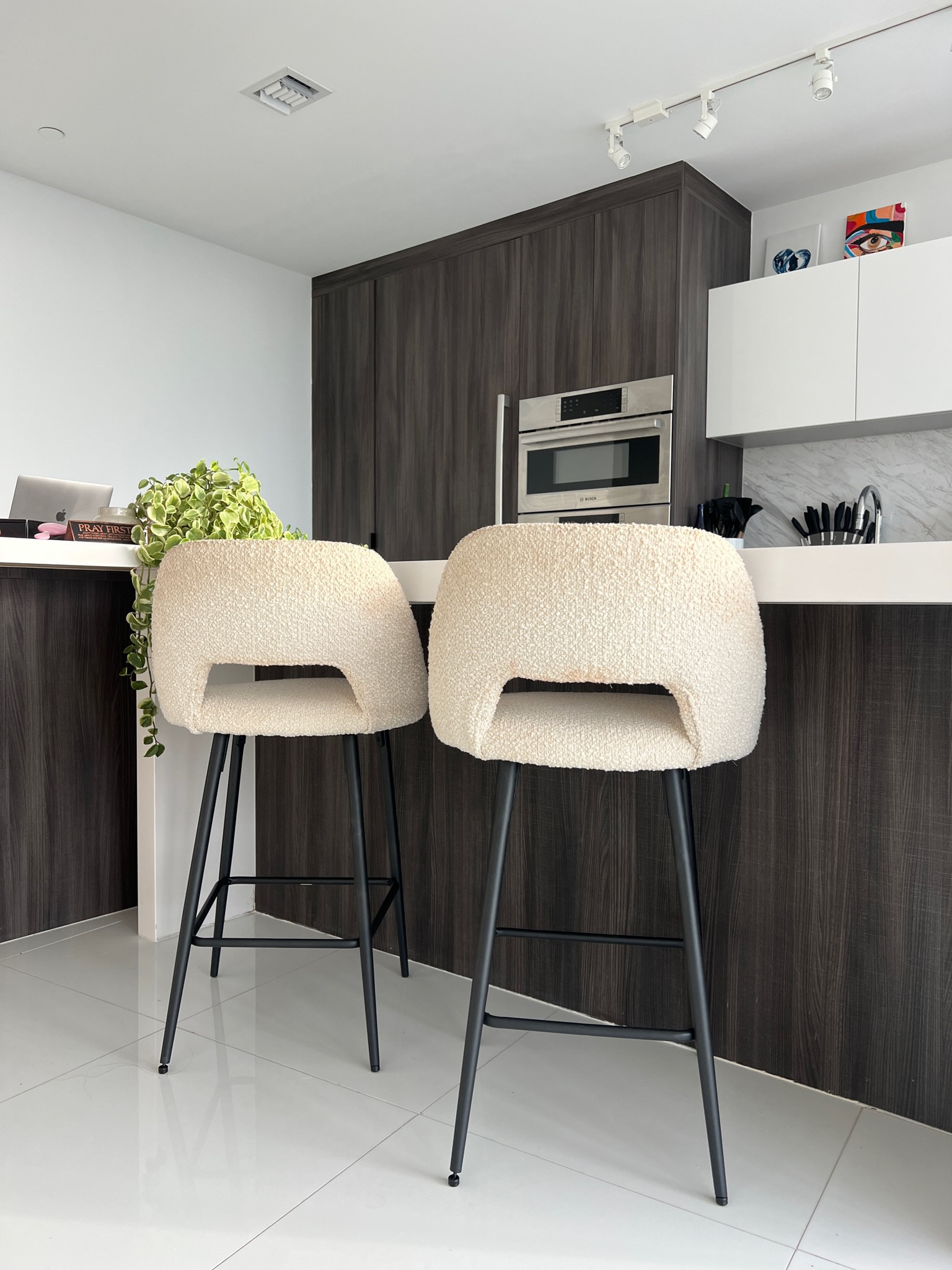 My kitchen bar stools! Love the fabric so much

#LTKhome #LTKSeasonal