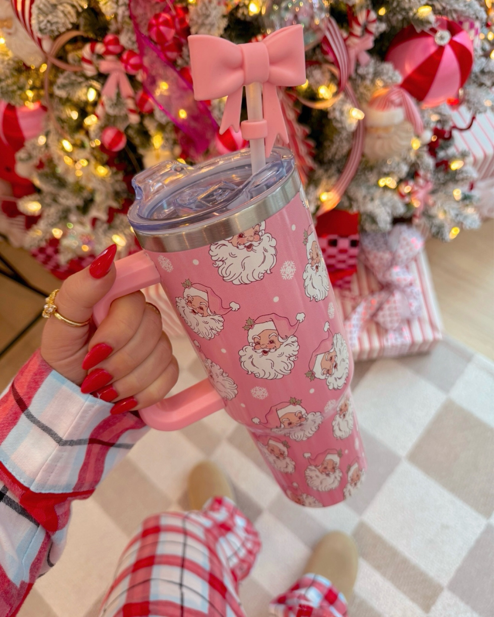 Amazon last minute gift idea 🎁 Fast 2 day shipping! Holiday tumbler + bow straw toppers

Holiday tumbler, tumbler, straw toppers, bows, stocking stuffers, Last minute gifts, gift ideas, amazon, Amazon gifts, Amazon gift ideas, Madison Payne 

#LTKHoliday #LTKSeasonal #LTKGiftGuide