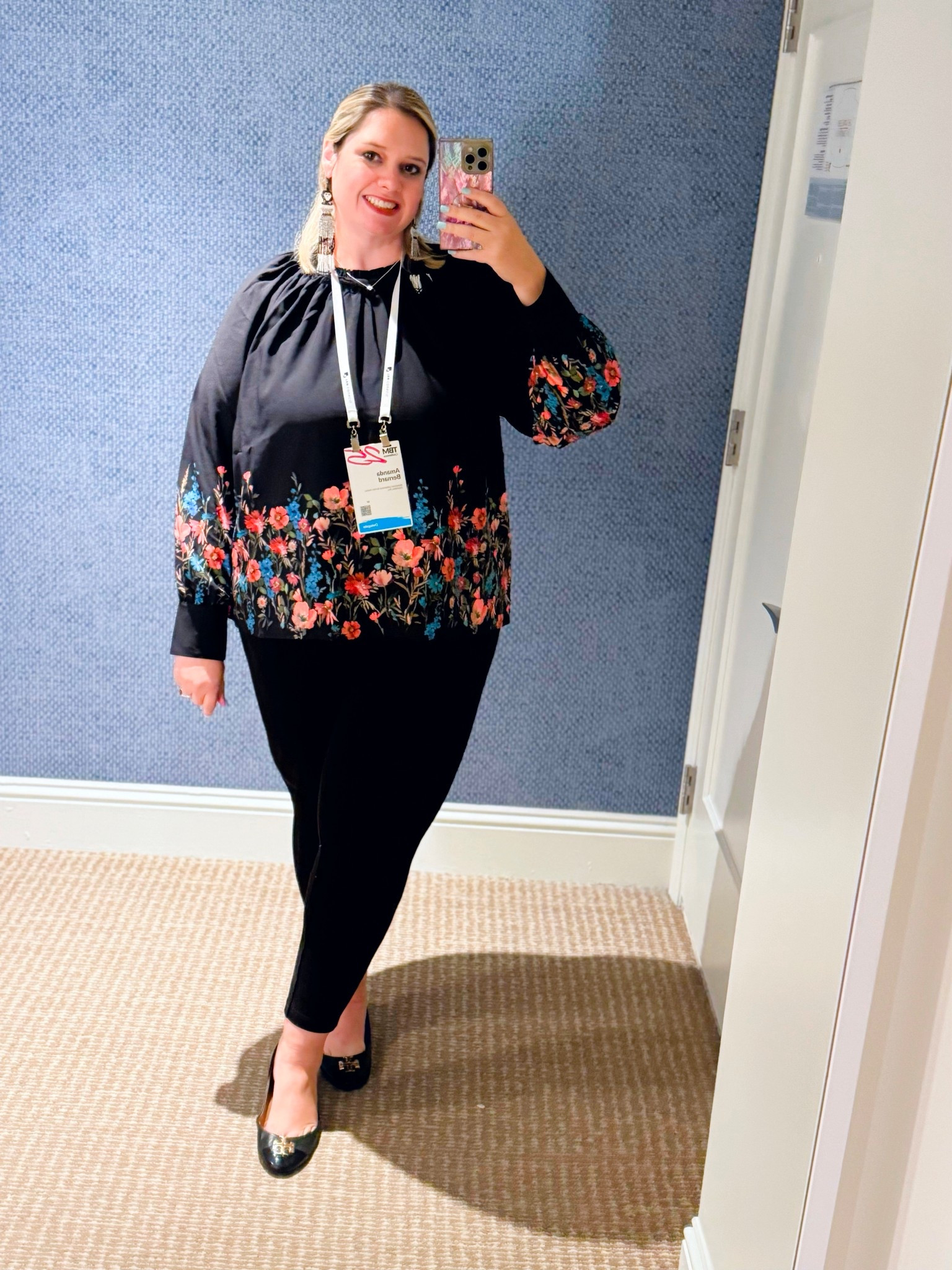 A look that goes from day to night. Wearing an xxl in the top and M(18 / 20) in the pants 

#LTKWorkwear #LTKBump #LTKStyleTip