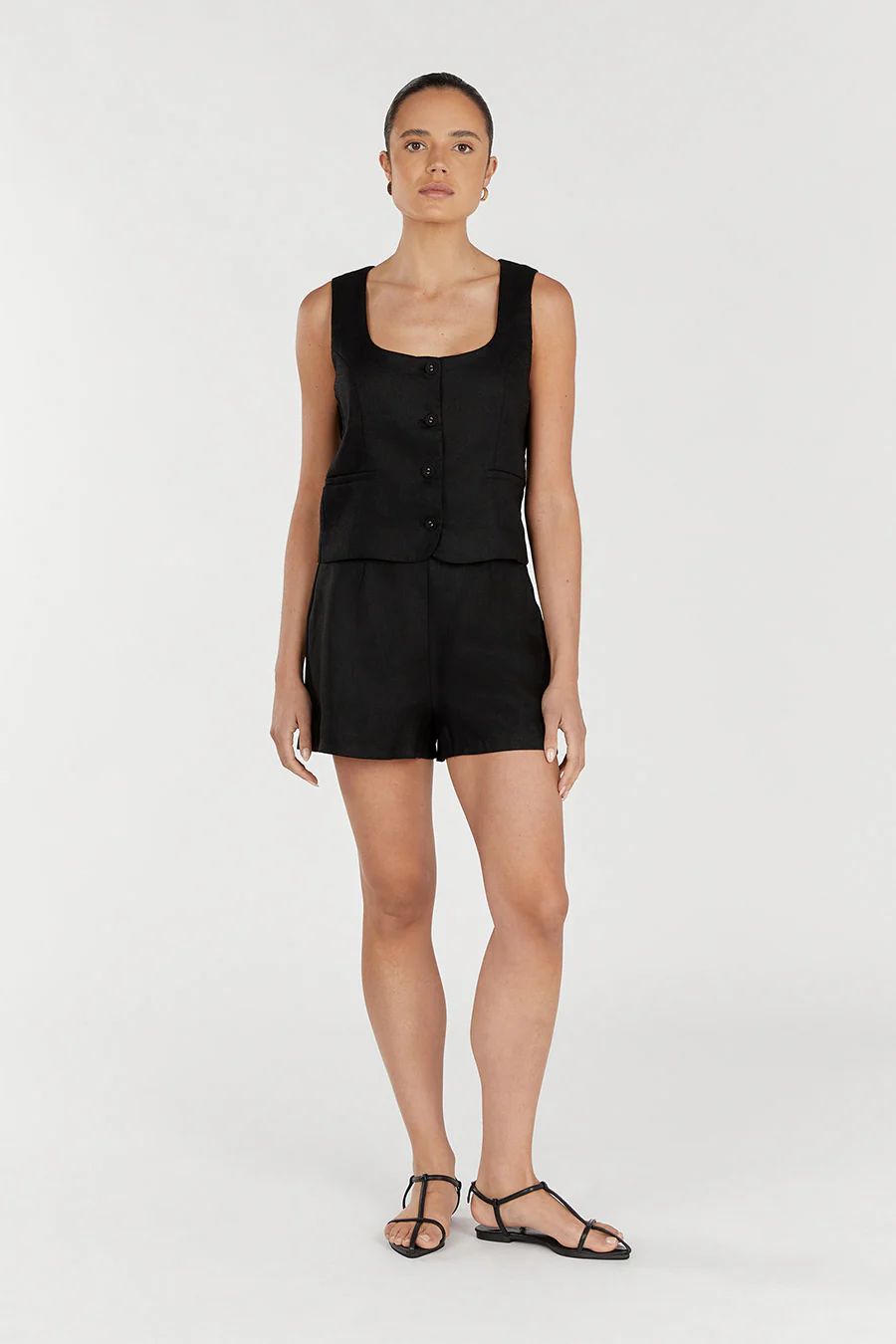 JESSIE BLACK LINEN SHORT | DISSH