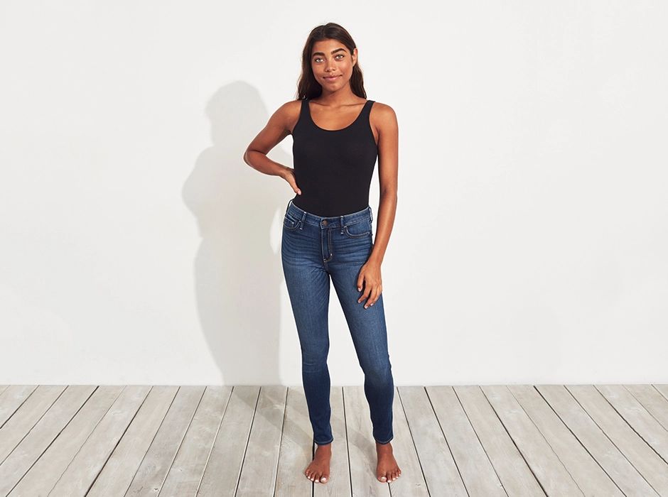 Women's High-Rise Baggy Wide-Leg Jeans | Women's The Warehouse Sale Up to 60% Off | HollisterCo.c... | Hollister (US)