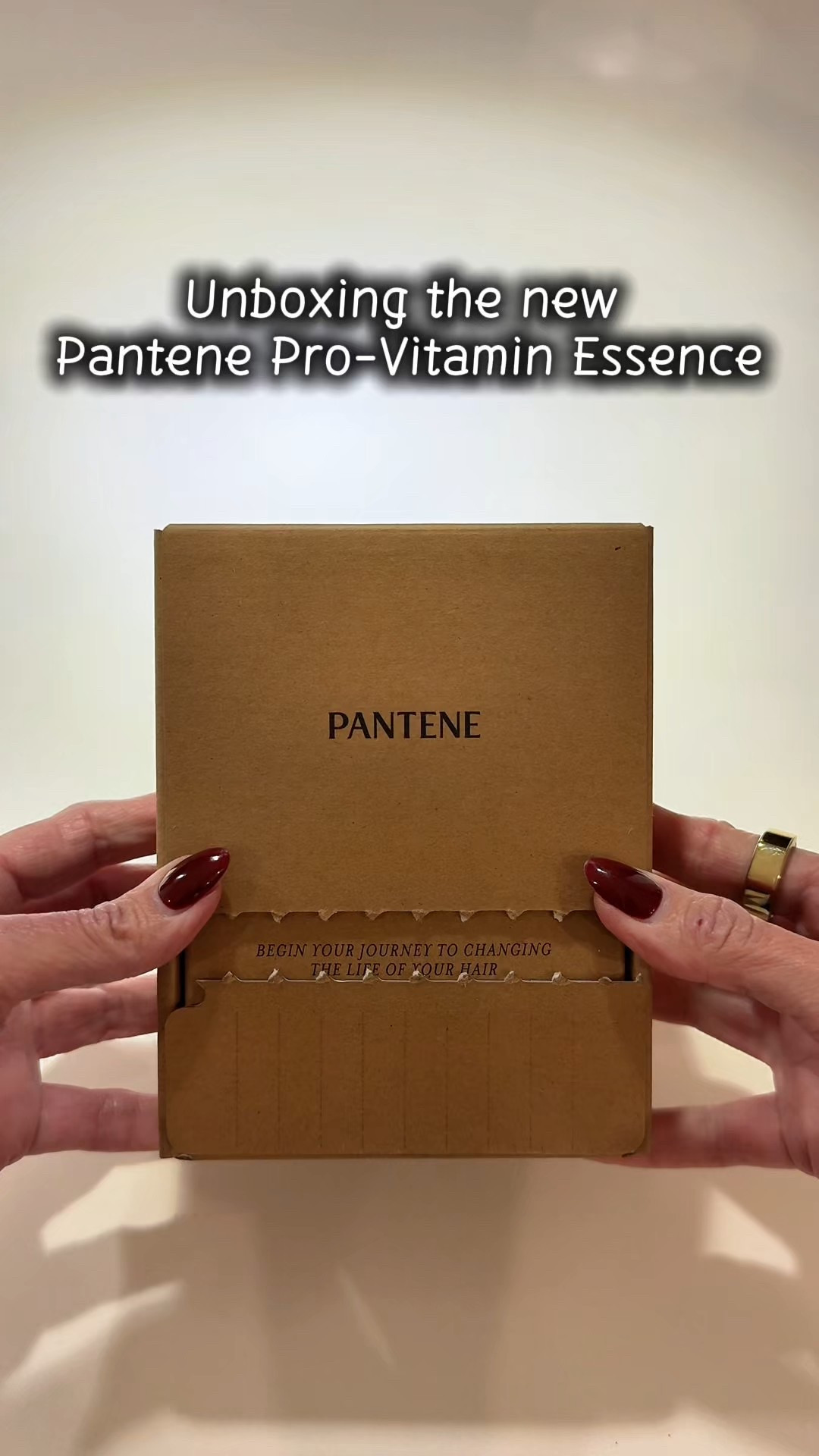Unboxing the new Pantene Pro-Vitamin Essence 

Ive recently noticed that I’m having more hair fall out than usual. Nothing alarming but definitely more than the norm for me. 

So I decided to give this a try! I’ve heard great things about this product from Abby Yung who has extensively studied hair science. 

#LTKselfcare #LTKFindsUnder50 #LTKBeauty