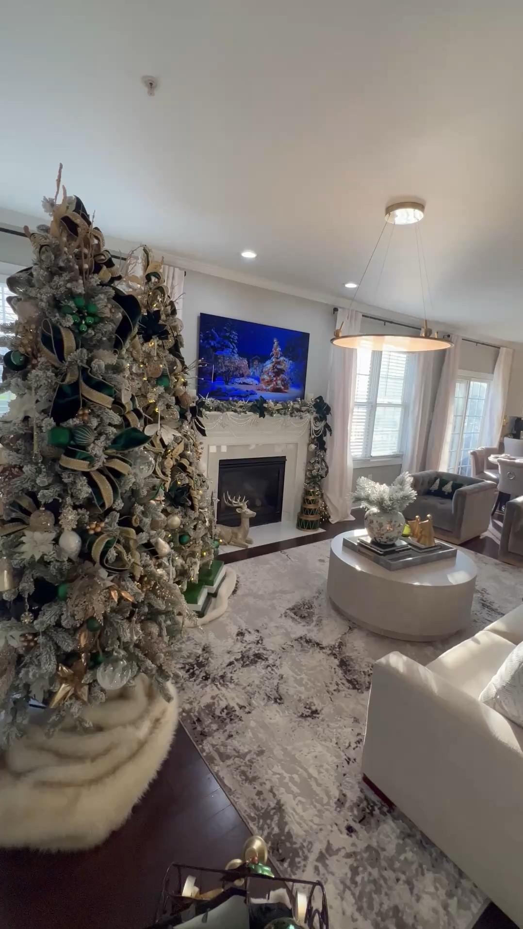 What POP color should I decorate my Christmas tree this year? Throwback to this gorgeous emerald green color holiday decor! 

Can’t wait for all the cozy Christmas magic! Now is the perfect time to buy your Christmas tree ON SALE before they sell out! 

#LTKHome #LTKHoliday #LTKSaleAlert