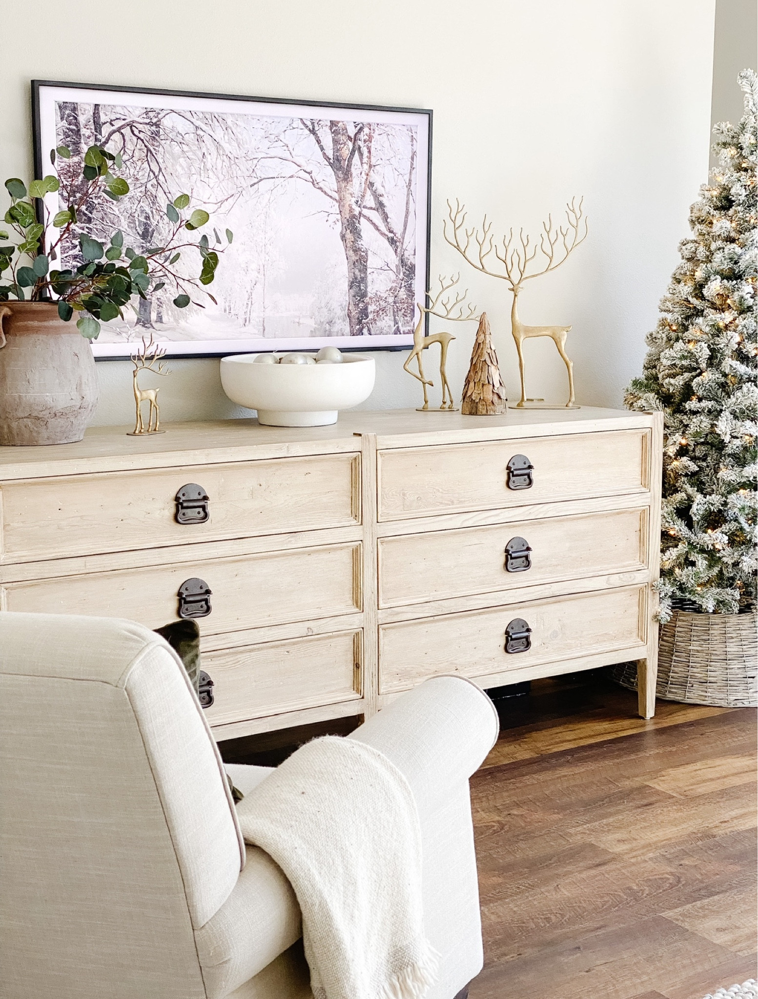 Last day to save on my bedroom dresser!

#LTKsalealert #LTKHoliday #LTKhome