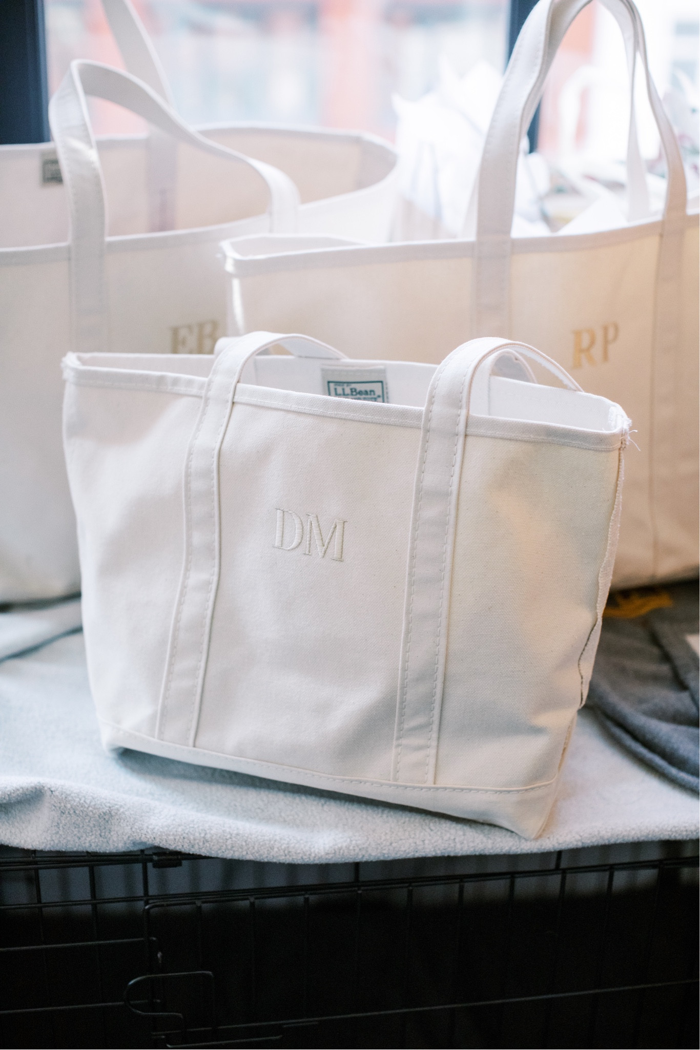 Wedding gift. Bridesmaid gift. LL Bean tote. Personalized gifts. Bride accessories.

#LTKfindsunder100 #LTKwedding #LTKitbag
