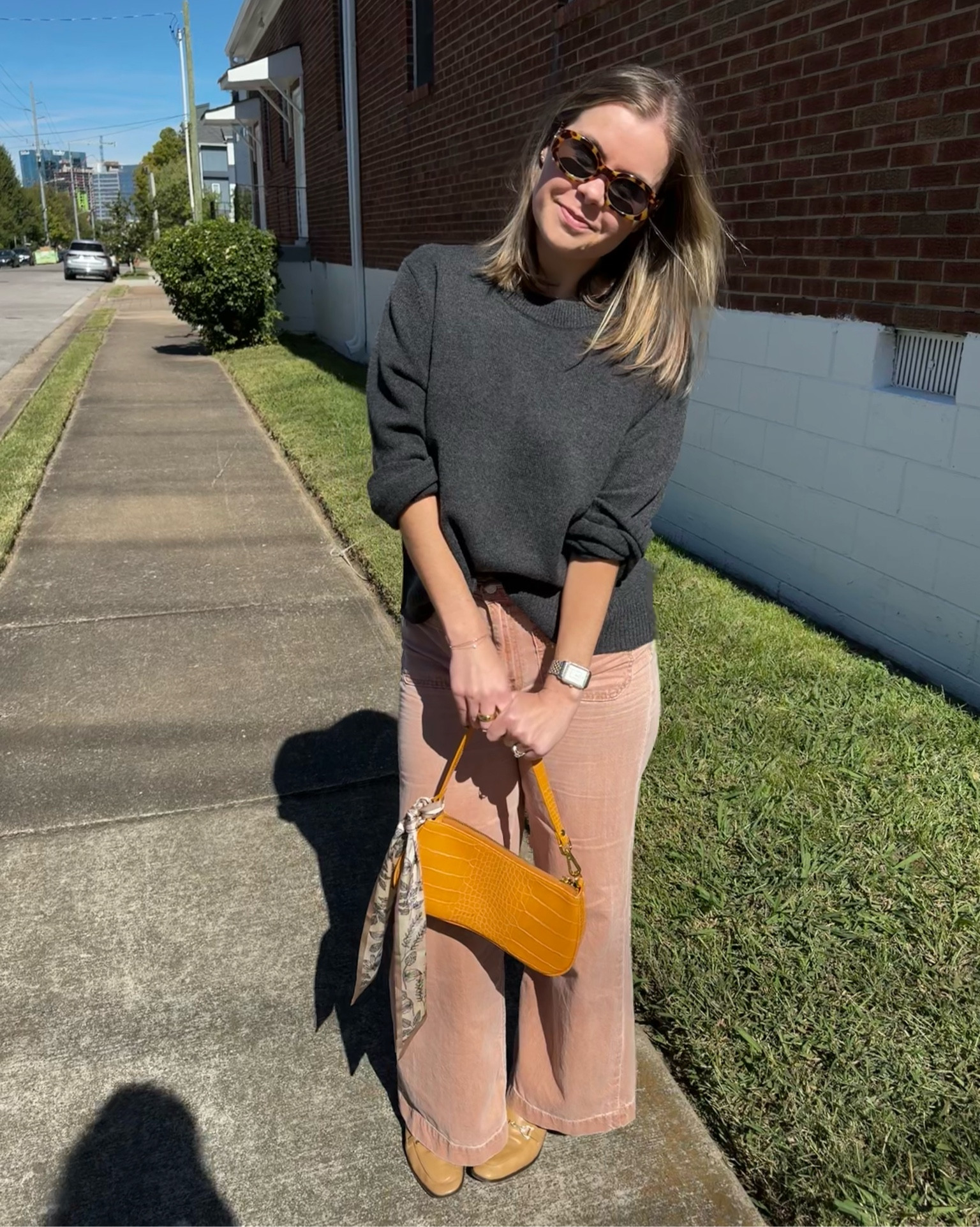 Still obsessing over this sweater

#LTKFindsUnder100 #LTKSeasonal #LTKHalloween