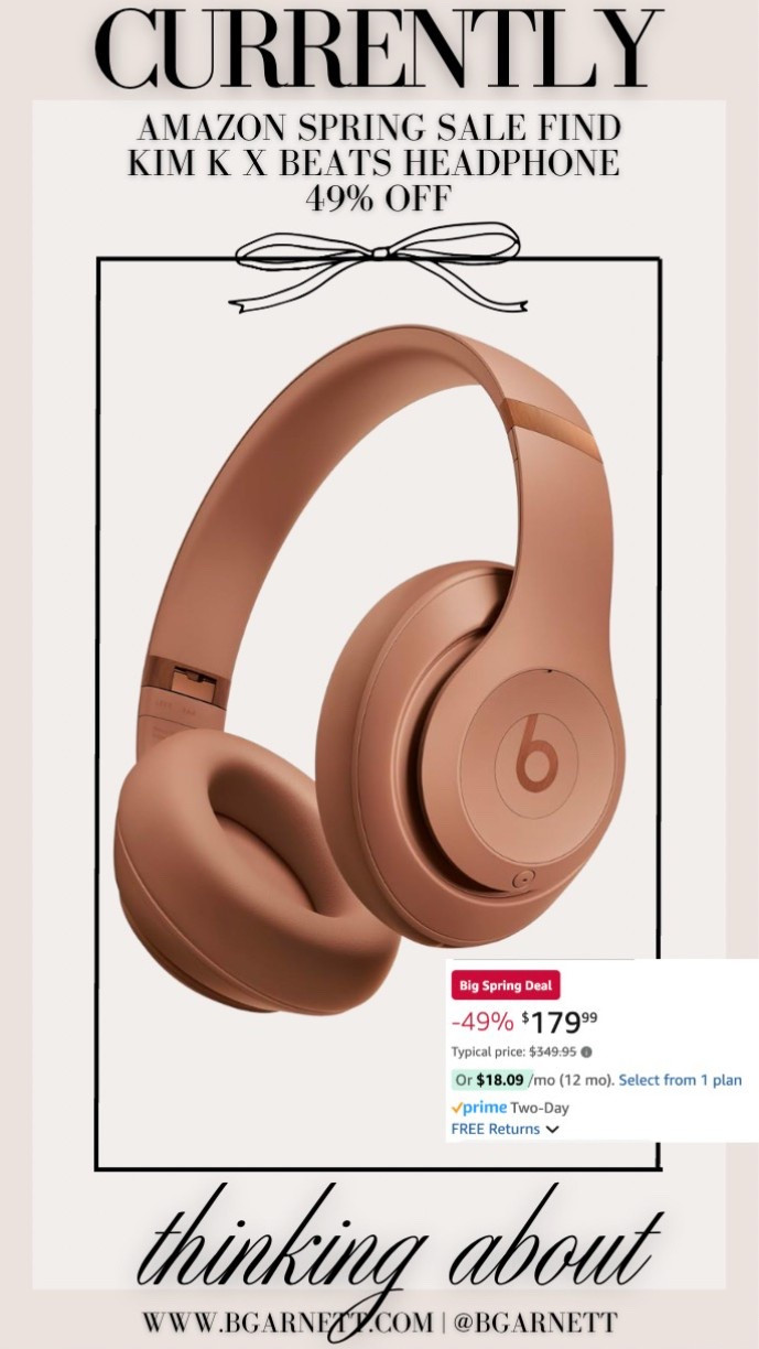 If you’re a fan of the Kim k x Bears collab they’re 49% off currently for Amazon’s Spring Sale 

Head phones | bears | head phones | Kim kardashian | gym essentials | amazon sale finds 

#LTKActive #LTKTravel #LTKSaleAlert