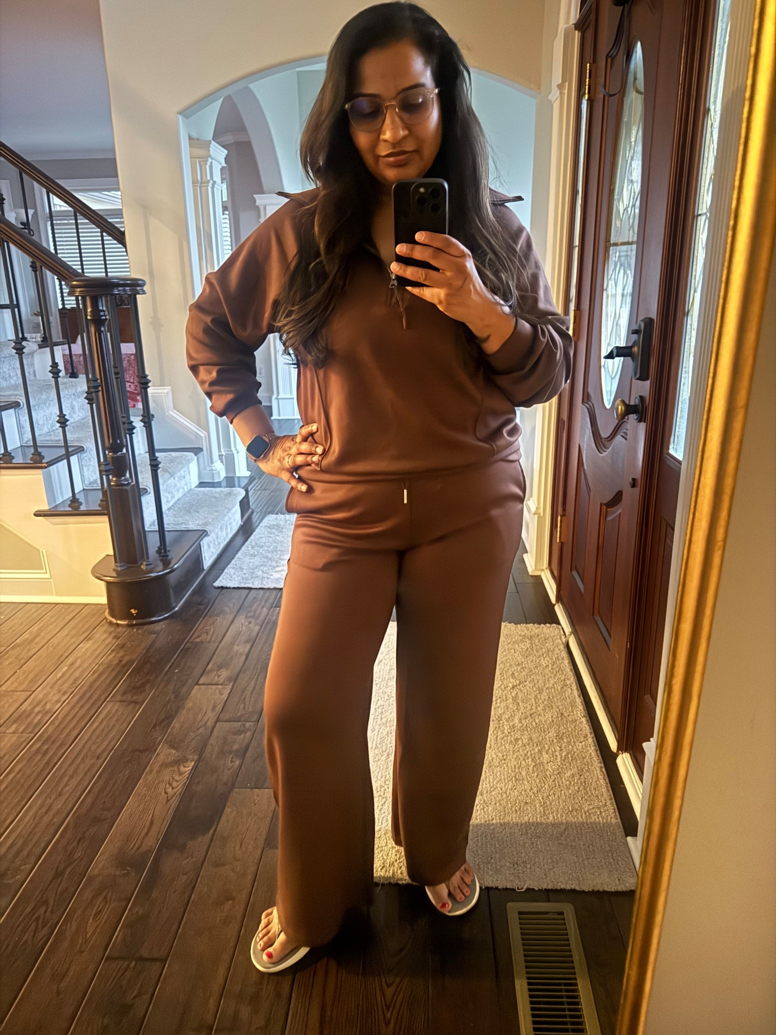 The perfect buttery soft airport lounge set. 

Dark Brown color in size medium. 


#LTKmomlife #LTKMidsize #LTKTravel