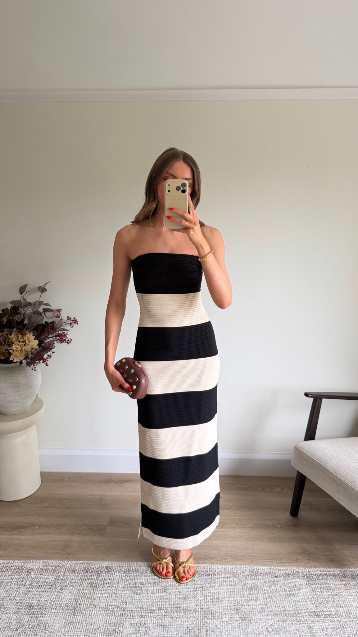 Pretty lavish dress try on 
25% off this weekend: HEATWAVE 
Jamie Bandeau Stripe Crochet Knit Maxi Dress - Black and Cream - XS
I’m 5ft 6