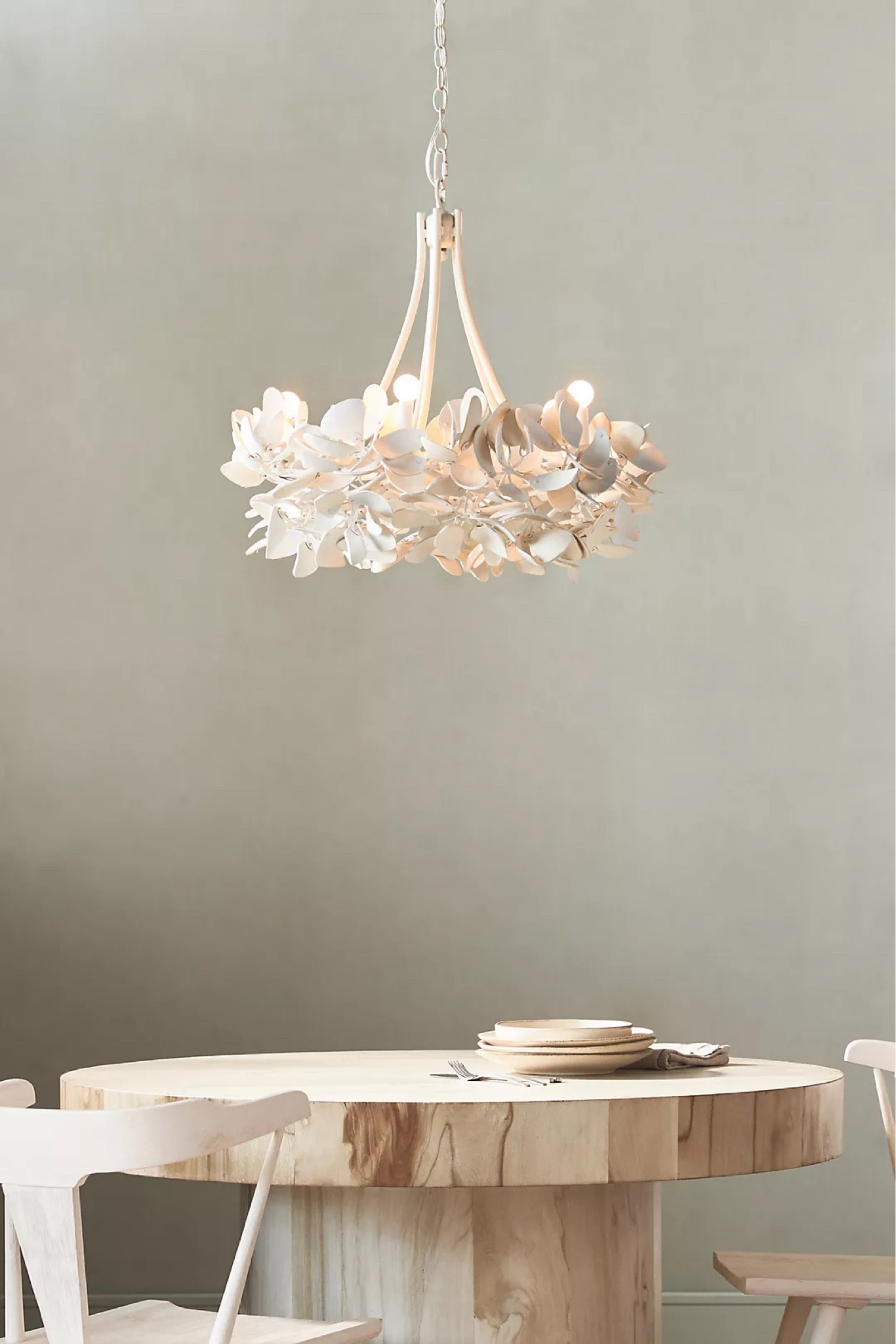 Magnolia chandelier 
Light chandelier 
White chandelier 
Floral chandelier 

#LTKhome