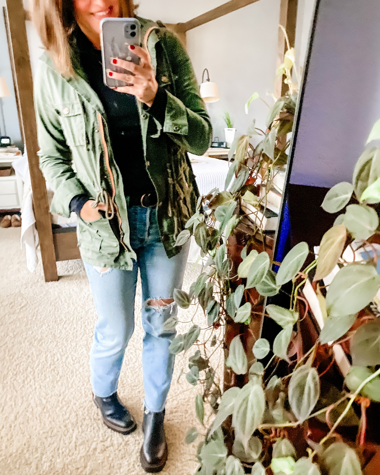 A rainy day means I get to test out my fancy new WATERPROOF chelsea boots.
The verdict?
Yup. Still awesome.


#LTKSeasonal #LTKover40 #LTKshoecrush