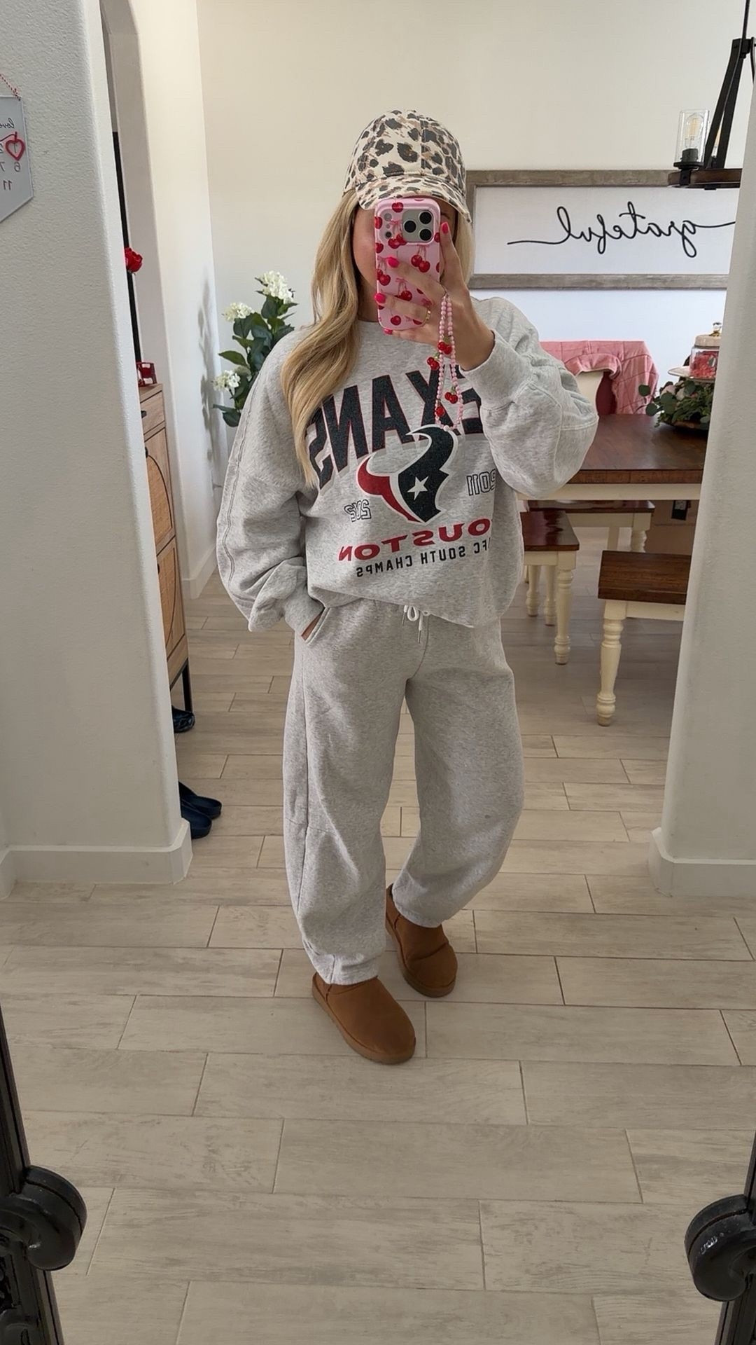 Comfy cute outfit on sale
Texans sweater small
Barrel sweatpants small
Uggs tts

#LTKootd #LTKSaleAlert