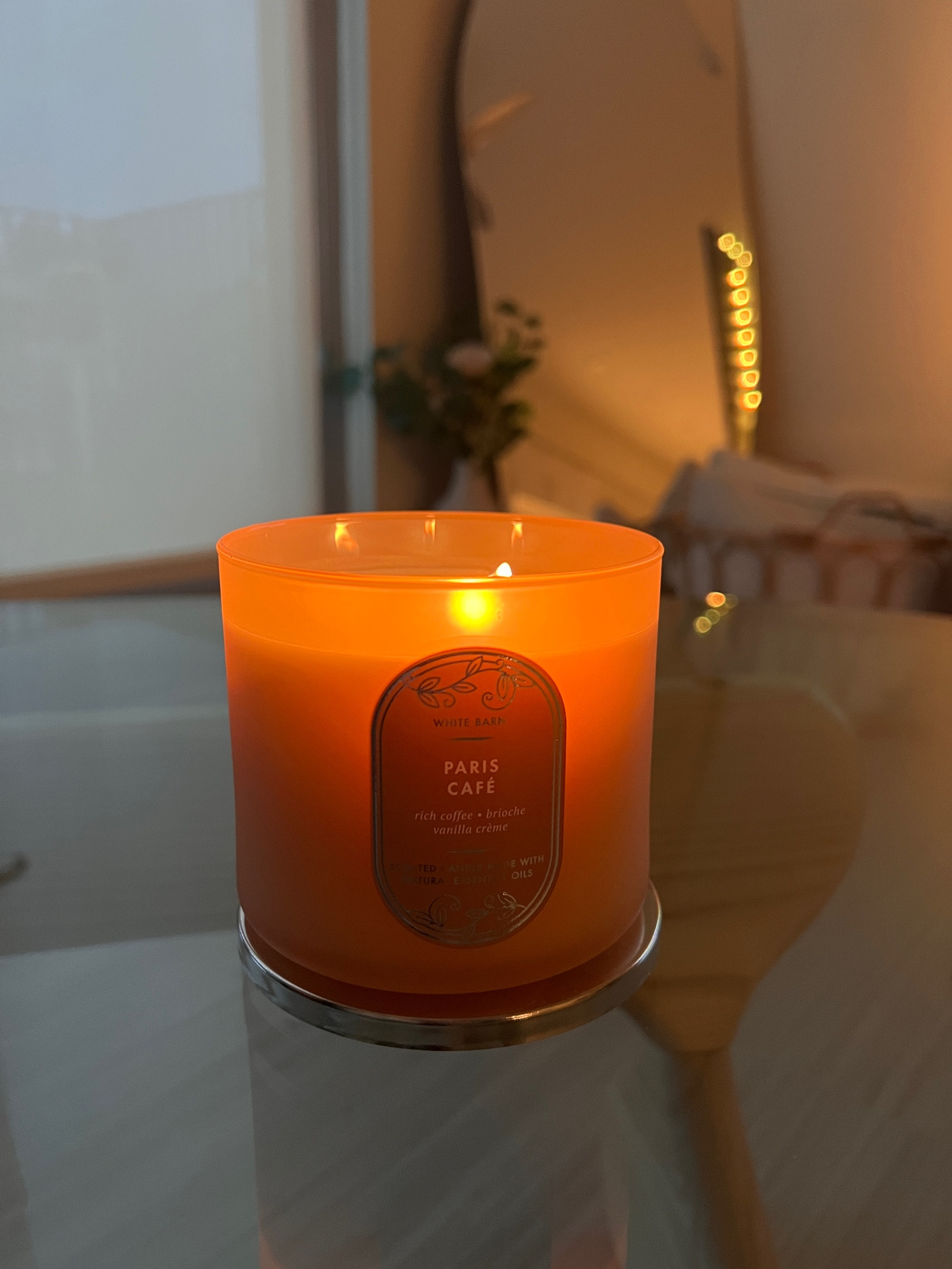 Truly smells like you’re in a cafe/bakery in Paris. Hints of sweet coffee, caramel, brioche, vanilla crème. 


#LTKhome #LTKSeasonal #LTKGiftGuide