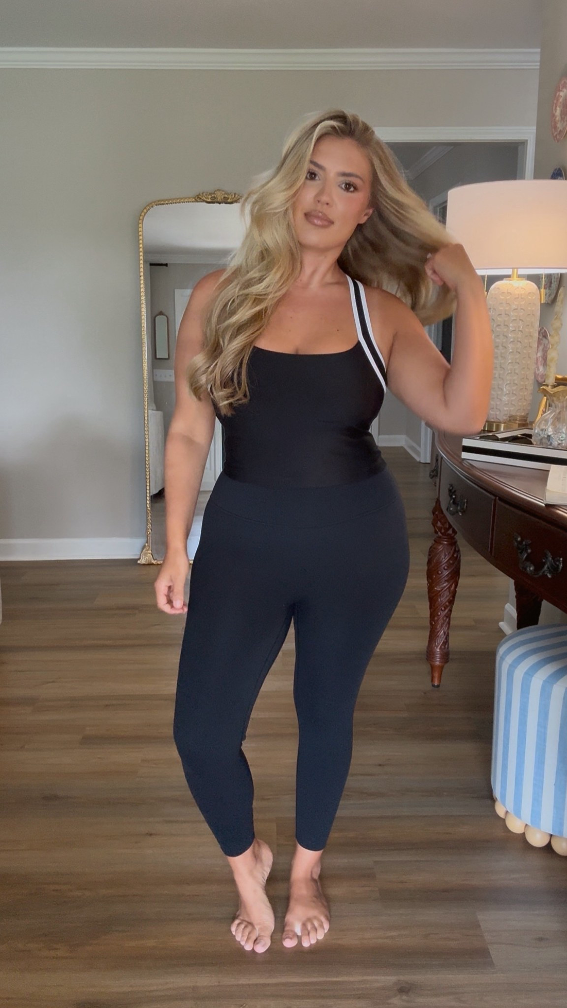 Wearing a medium in the top, large in the bottoms! 

#LTKActive #LTKMidsize #LTKStyleTip