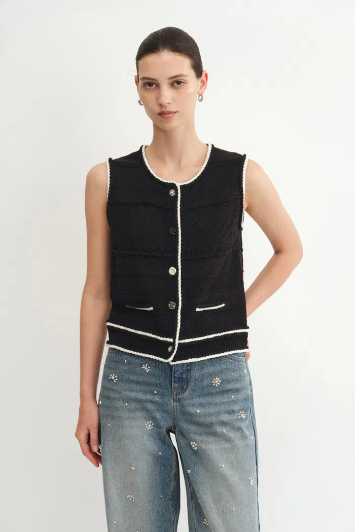 Silvy Tweed Sleeveless Top in Textured Cotton | Fabrique