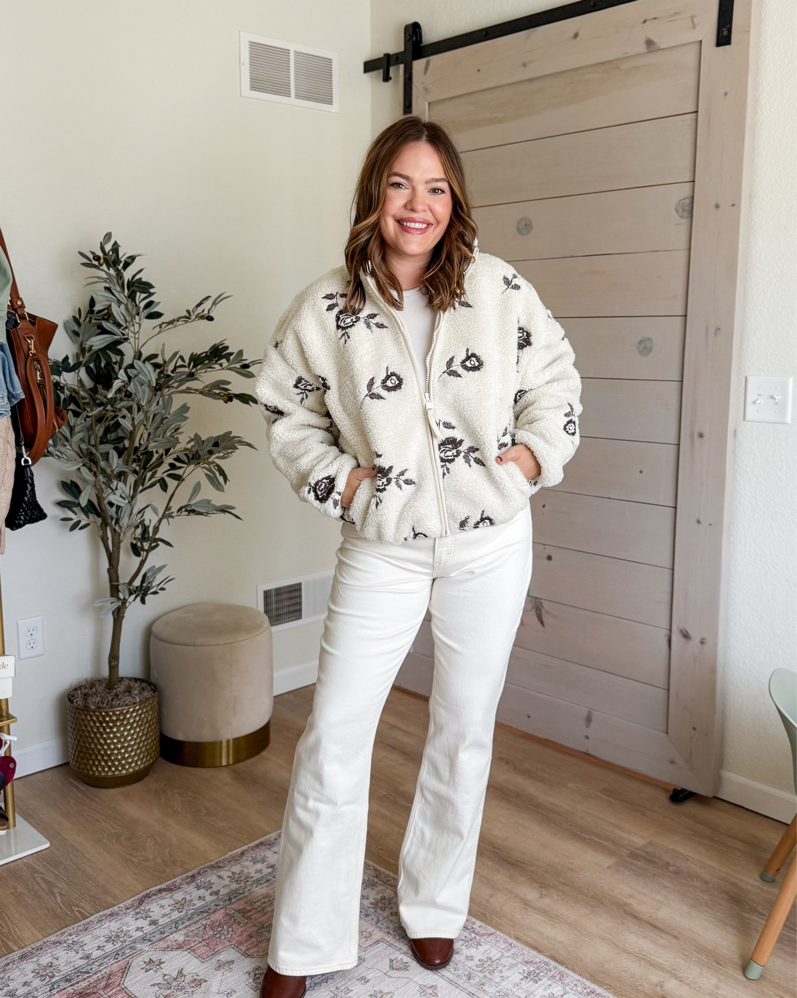 The cutest fall finds - 20% off almost everything on their site plus an additional stackable code in the app- copy the code and use at checkout. Jeans are size 31, Sherpa is size large #LTKFallSale #LTKStyleTip

#LTKMidsize