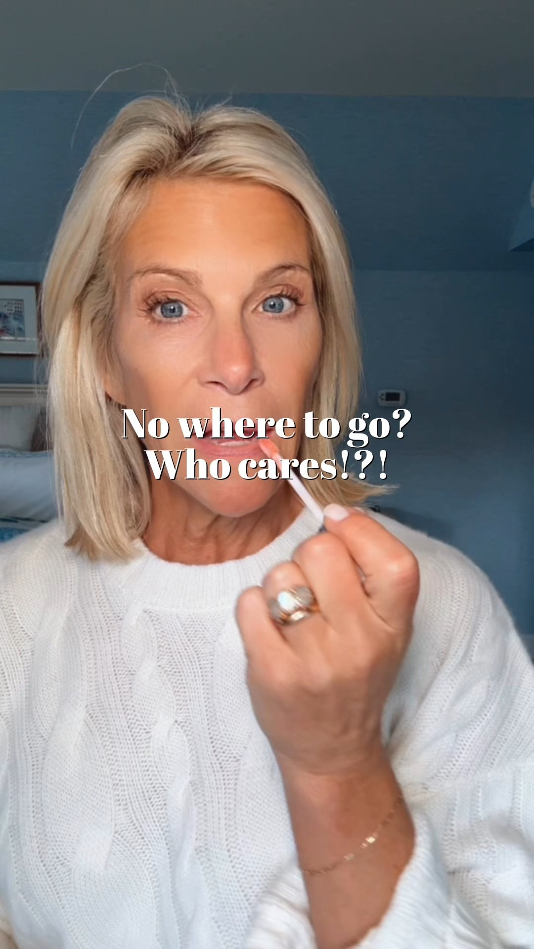 This is one of those “I’m home, but I still want to feel put together” outfits.

Comfy pants, a cute little booty, and my new favorite coat.
It just works.


#LTKStyleTip #LTKHoliday #LTKOver40