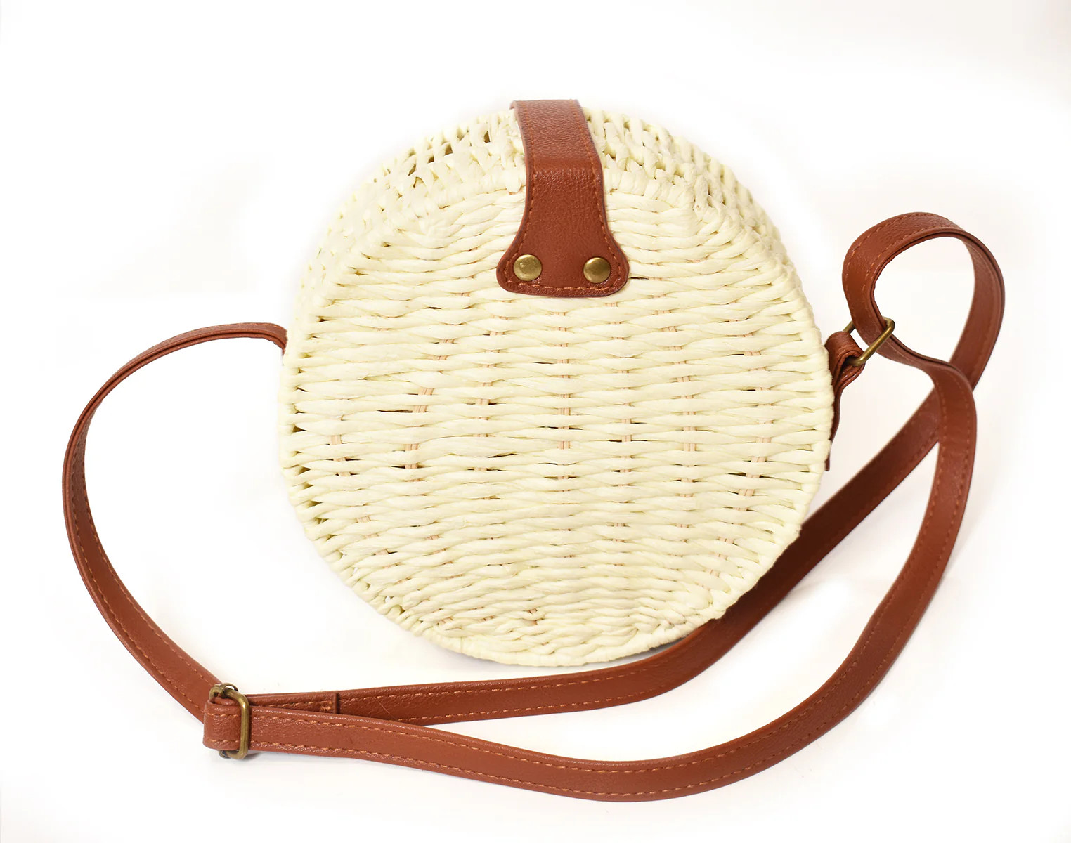 Straw Canteen Crossbody | Charming Charlie