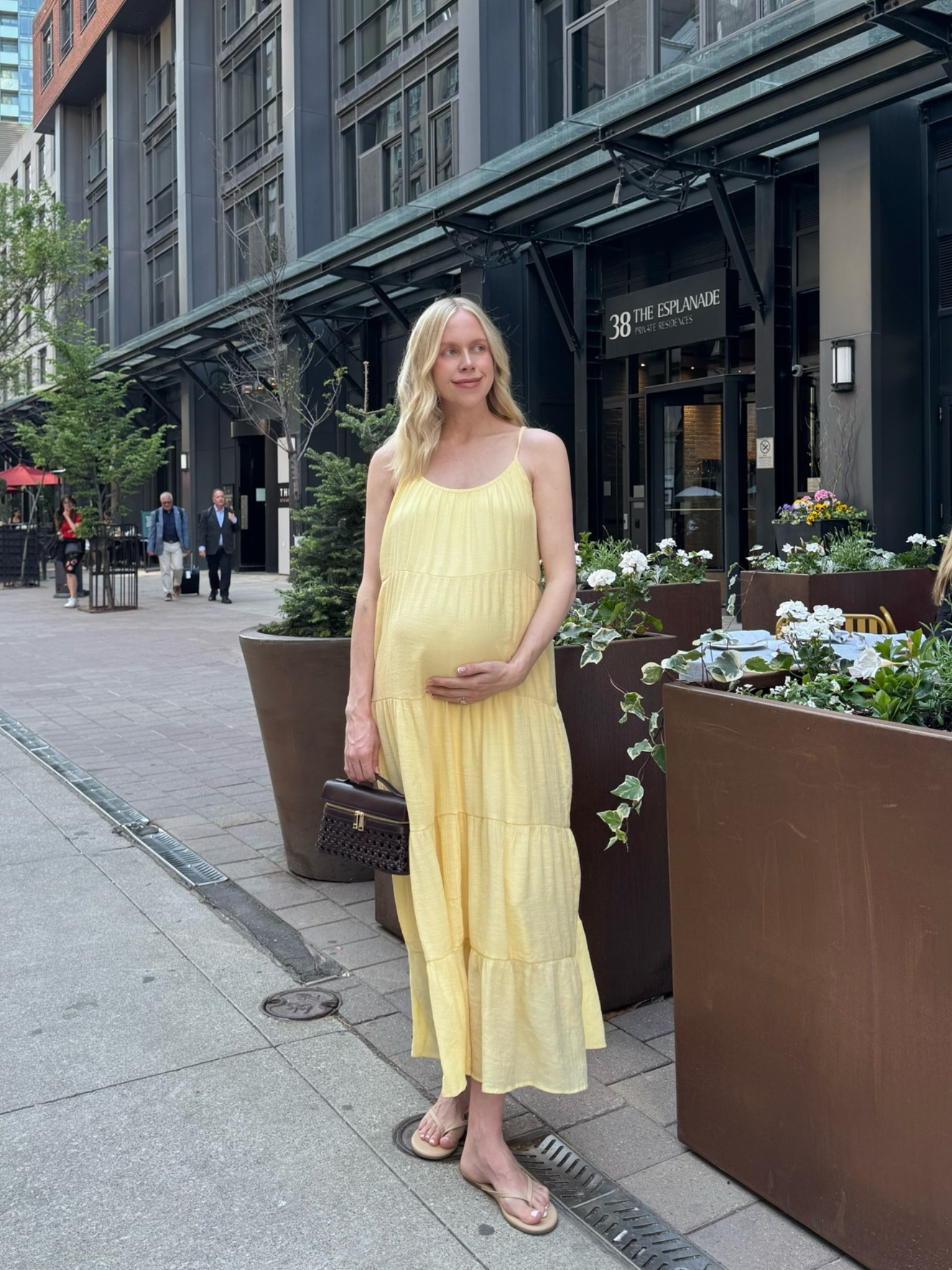 butter yellow maternity dress for summer 💛 LTKmaternity

#LTKsummer #LTKstyletip #LTKdresses