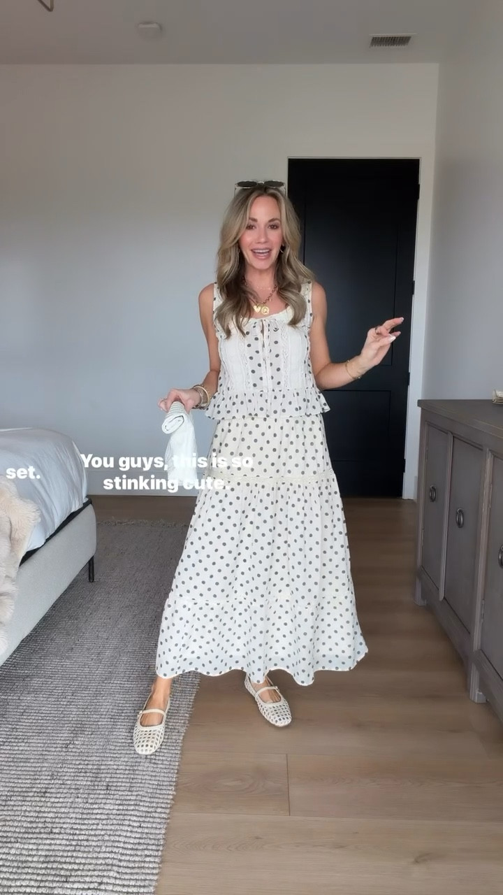 Abercrombie BOGO 50% off SALE!🤍
This set is perfection! Cute, comfy, and I love the details! Now is the perfect time to freshen up your Spring and Summer wardrobe! 🙌🏼

#LTKootd #LTKPetite #LTKSaleAlert