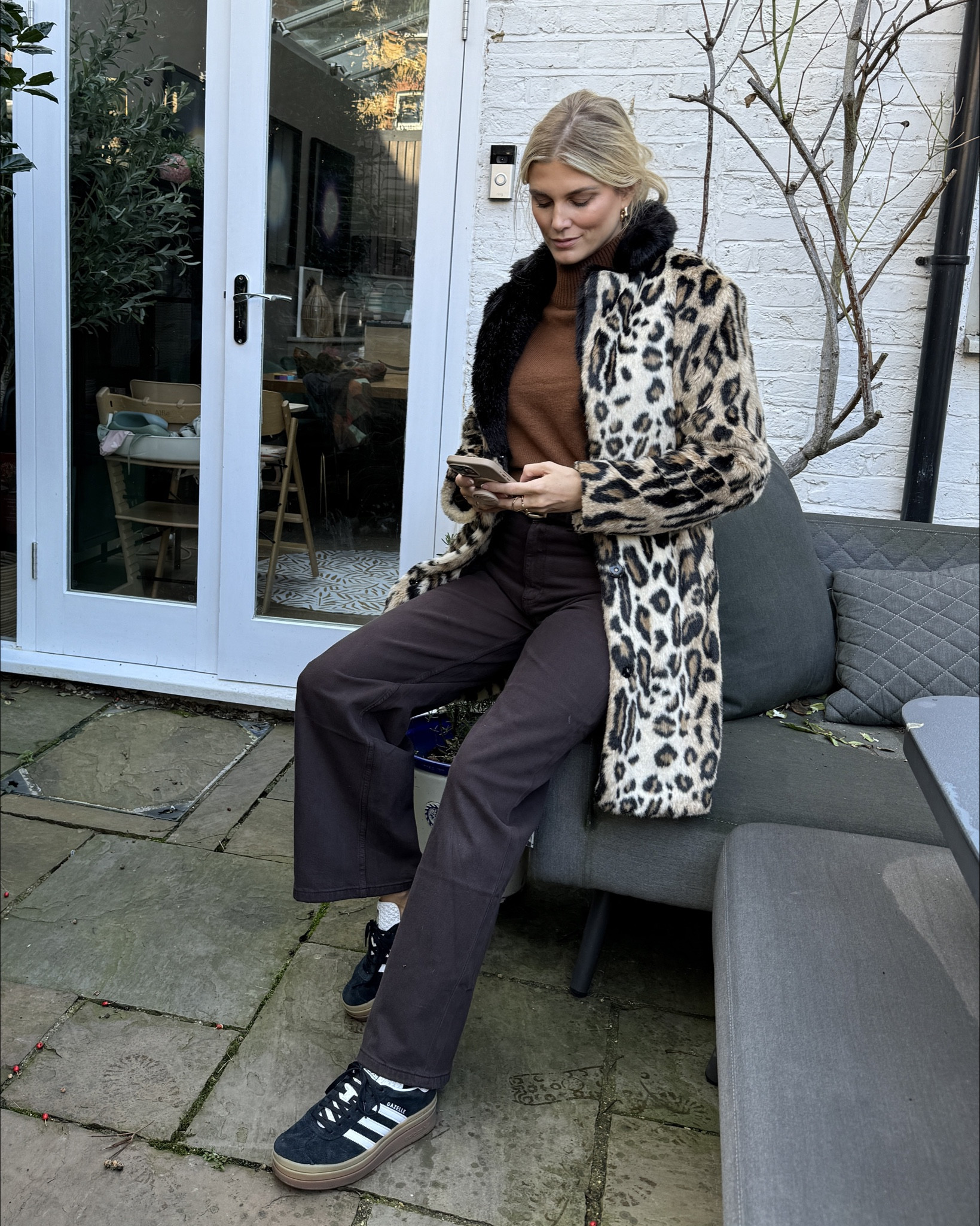 🐆 all year round 

The jacket is old Set Fashion but have tagged some alternatives 😍

The earrings are Maudella!!

#LTKautumn #LTKeurope #LTKuk