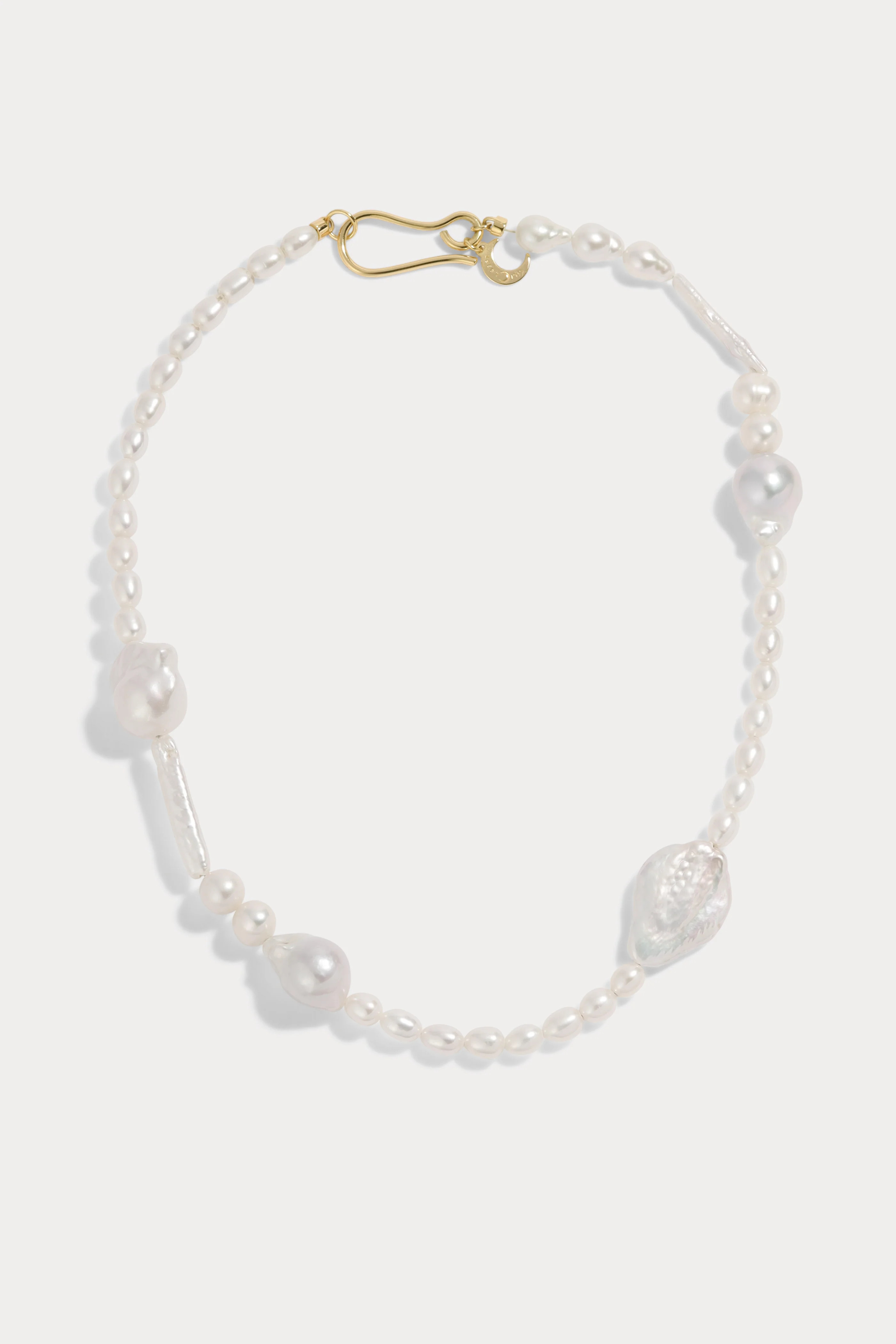 Lucia Choker | Lili Claspe