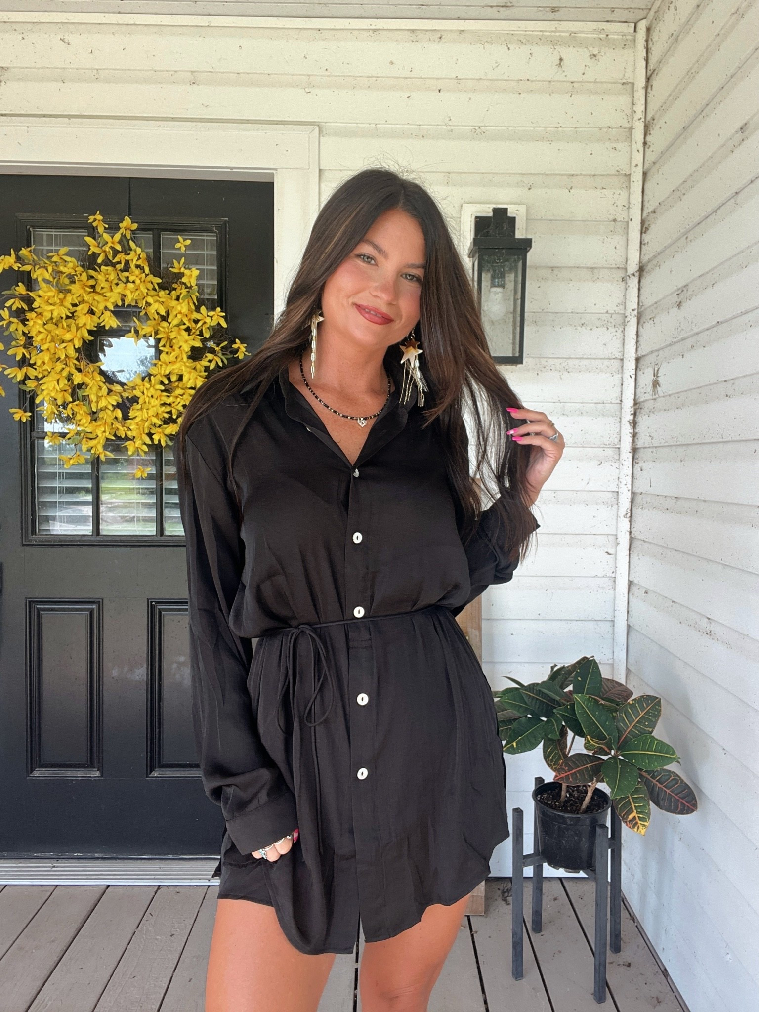 Wearing my new gold star fringe earring!! So so pretty! 

Code LORILYNN35 to save on romper. Wearing xs

#LTKootd #LTKSeasonal