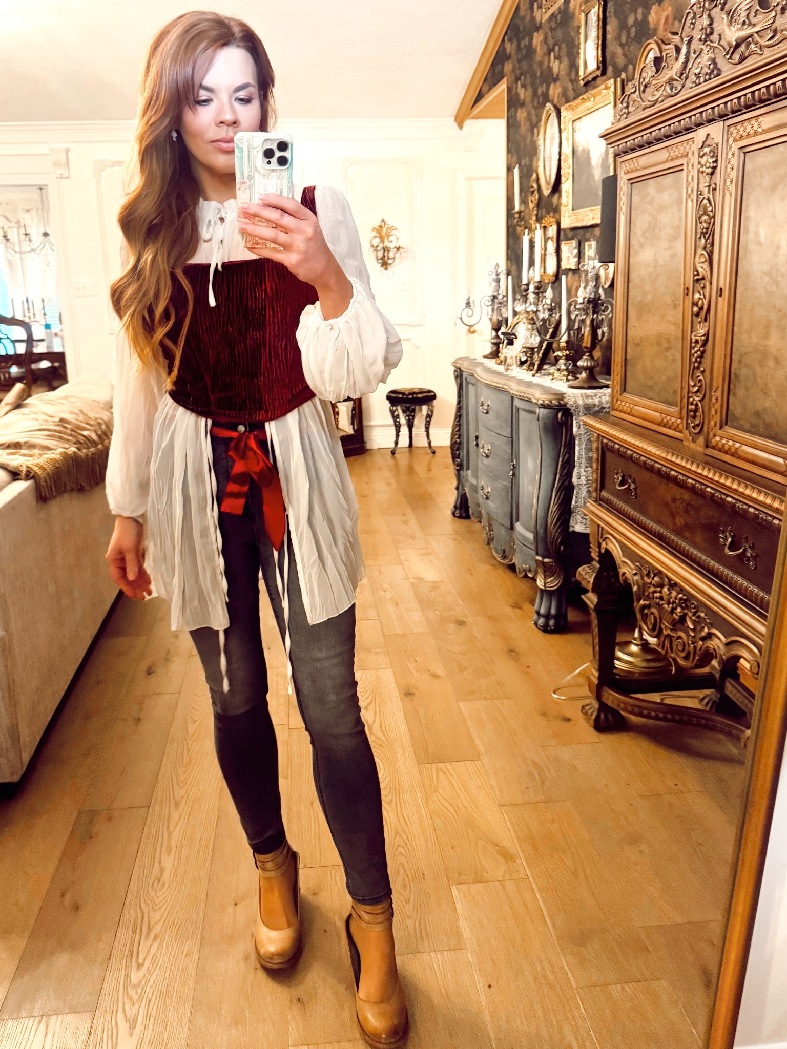 Side part while I grow my bangs out and skinny jeans ✨ Millennial Queen 👸🏼

#LTKOver40