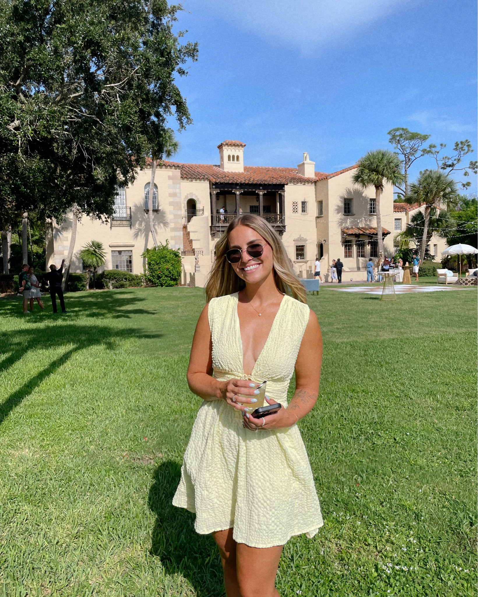 This exact dress isn’t available anymore but here’s similar options! 