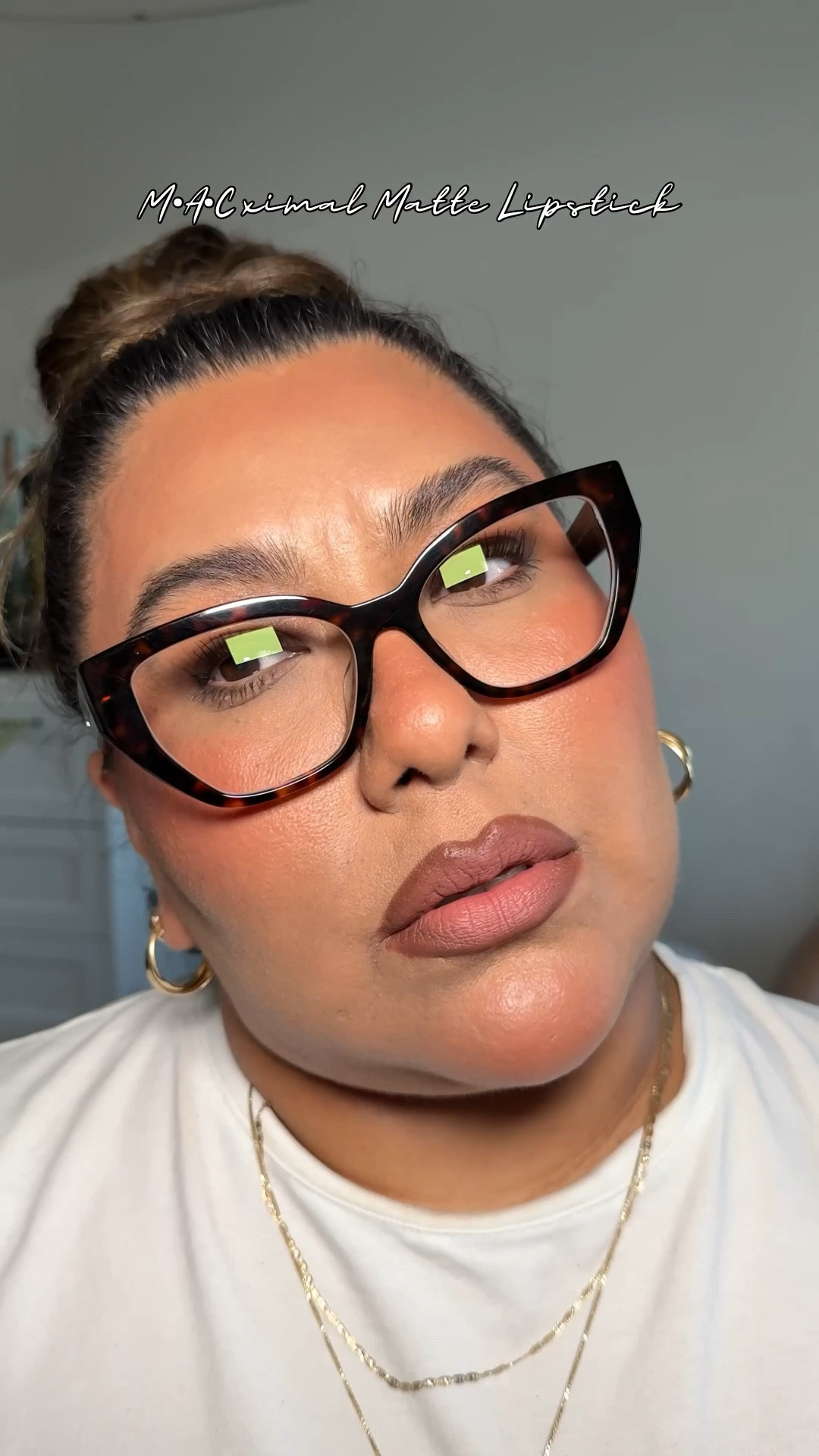 M•A•Cximal Silky Matte Lipstick in Kinda Sexy by @maccosmetics is sooo pretty! 💕💕

Paired with one of my faves @makeupbymario Ultra Suede Sculpting Lip Pencil in Travis  

#maccosmetics #makeupbymario #lipcombo #nudebrown #neutralpink #fyp #vickyquero 

#LTKFindsUnder50 #LTKBeauty
